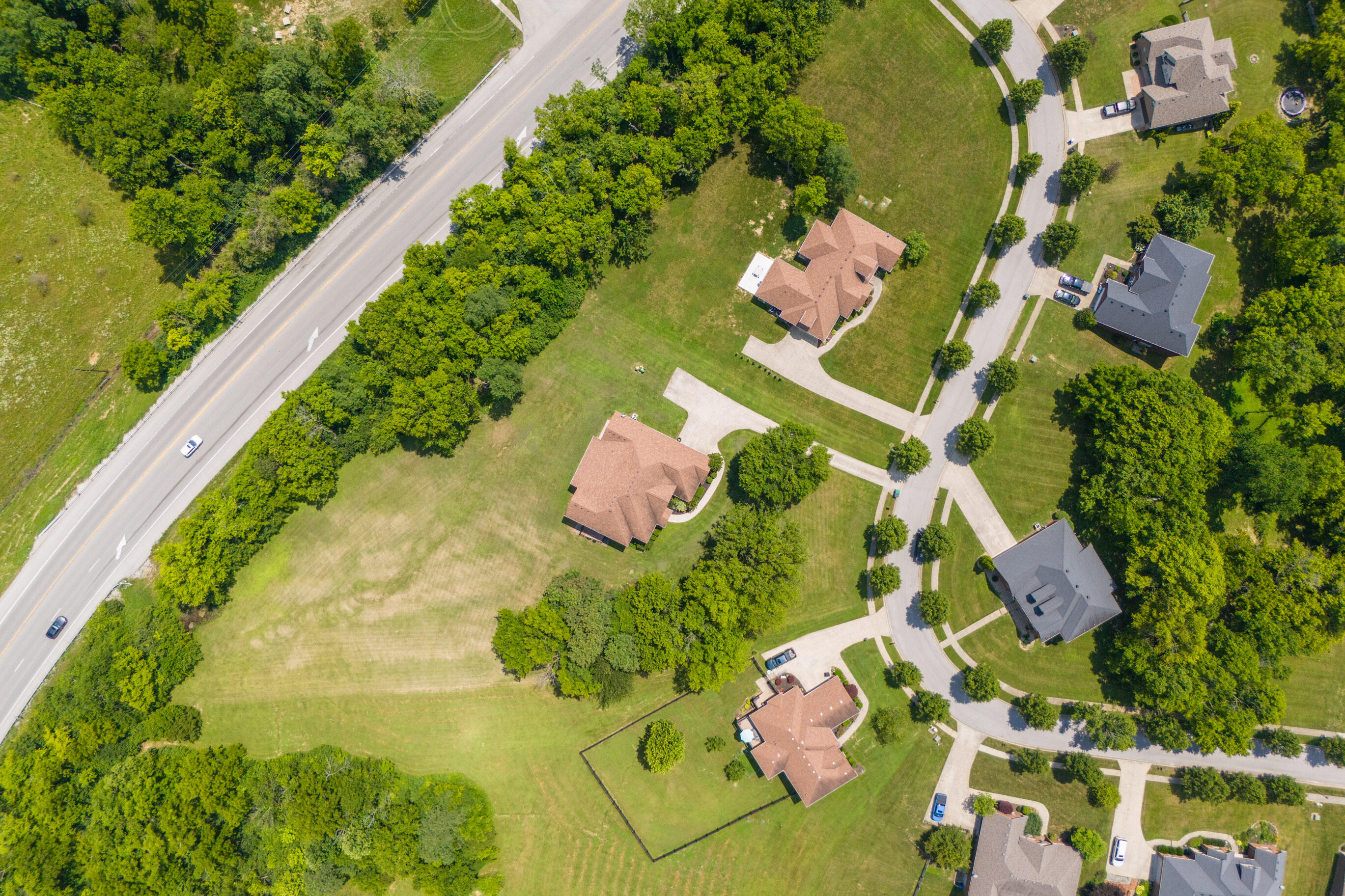 Richmond, Kentucky 40475, United States, 4 Bedrooms Bedrooms, ,3 BathroomsBathrooms,Residential,Active,159568