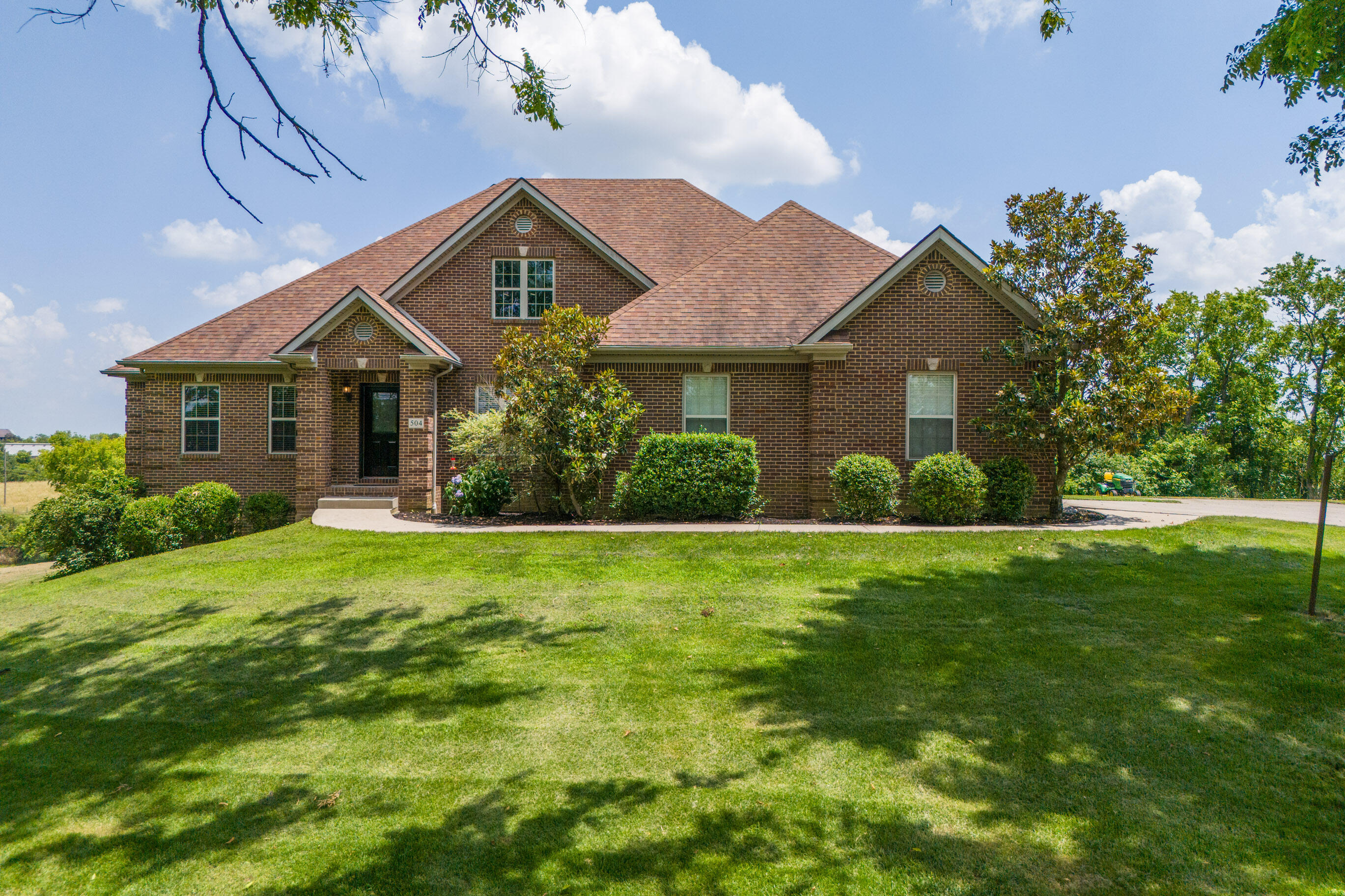 Richmond, Kentucky 40475, United States, 4 Bedrooms Bedrooms, ,3 BathroomsBathrooms,Residential,Active,159568 Richmond, Kentucky 40475, United States, 4 Bedrooms Bedrooms, ,3 BathroomsBathrooms,Residential,Active,159568