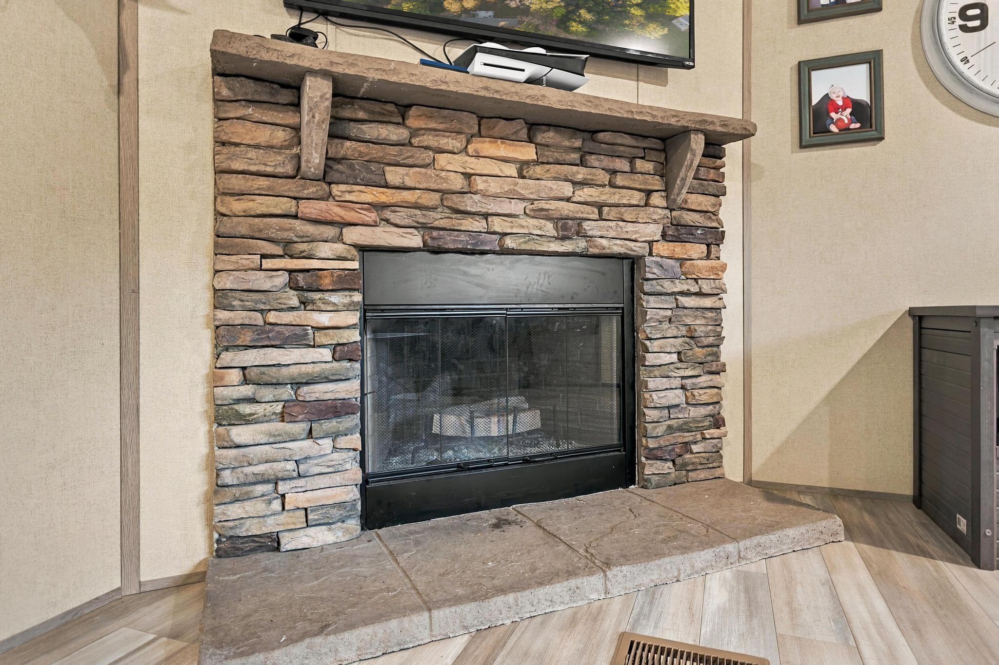 946 Oak Level Elva Road - Photo 4