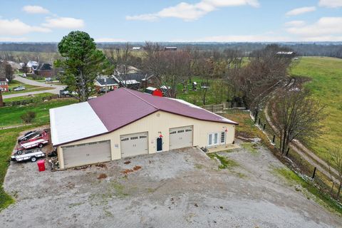 Photo of 709 Mule Shed Lane, Richmond, KY 40475 (MLS # 25507519)