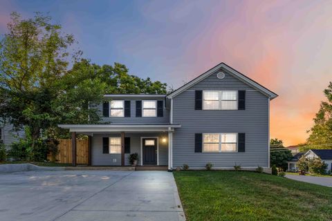 Photo of 305 5th Street, Richmond, KY 40475 (MLS # 25500804)