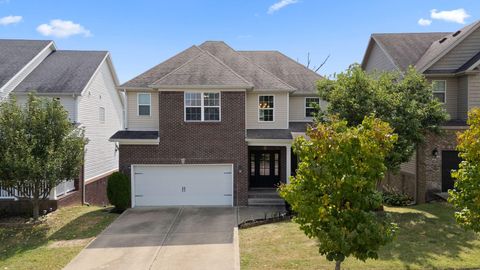 Photo of 1732 Sandhurst Cove, Lexington, KY 40509 (MLS # 25500533)