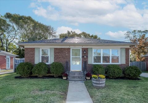 Photo of 129 Sunset Drive, Frankfort, KY 40601 (MLS # 25503751)