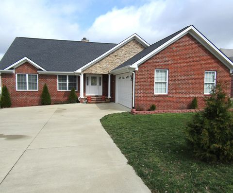 Property photo of 300 Squires Way, Nicholasville, KY 40356