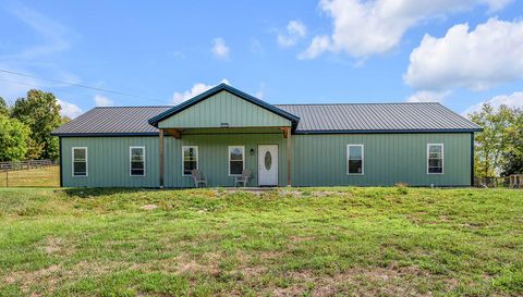 Photo of 3629 Union Mill Road, Nicholasville, KY 40356 (MLS # 25501114)