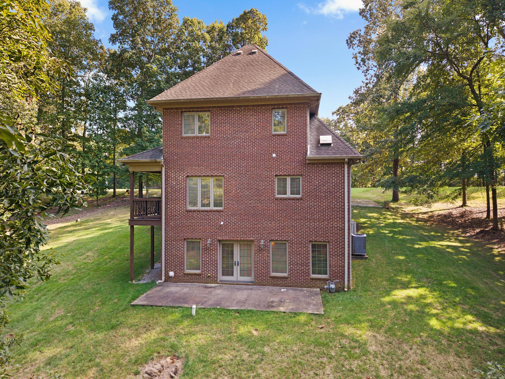 2140 Jh Obryan Avenue - Photo 3