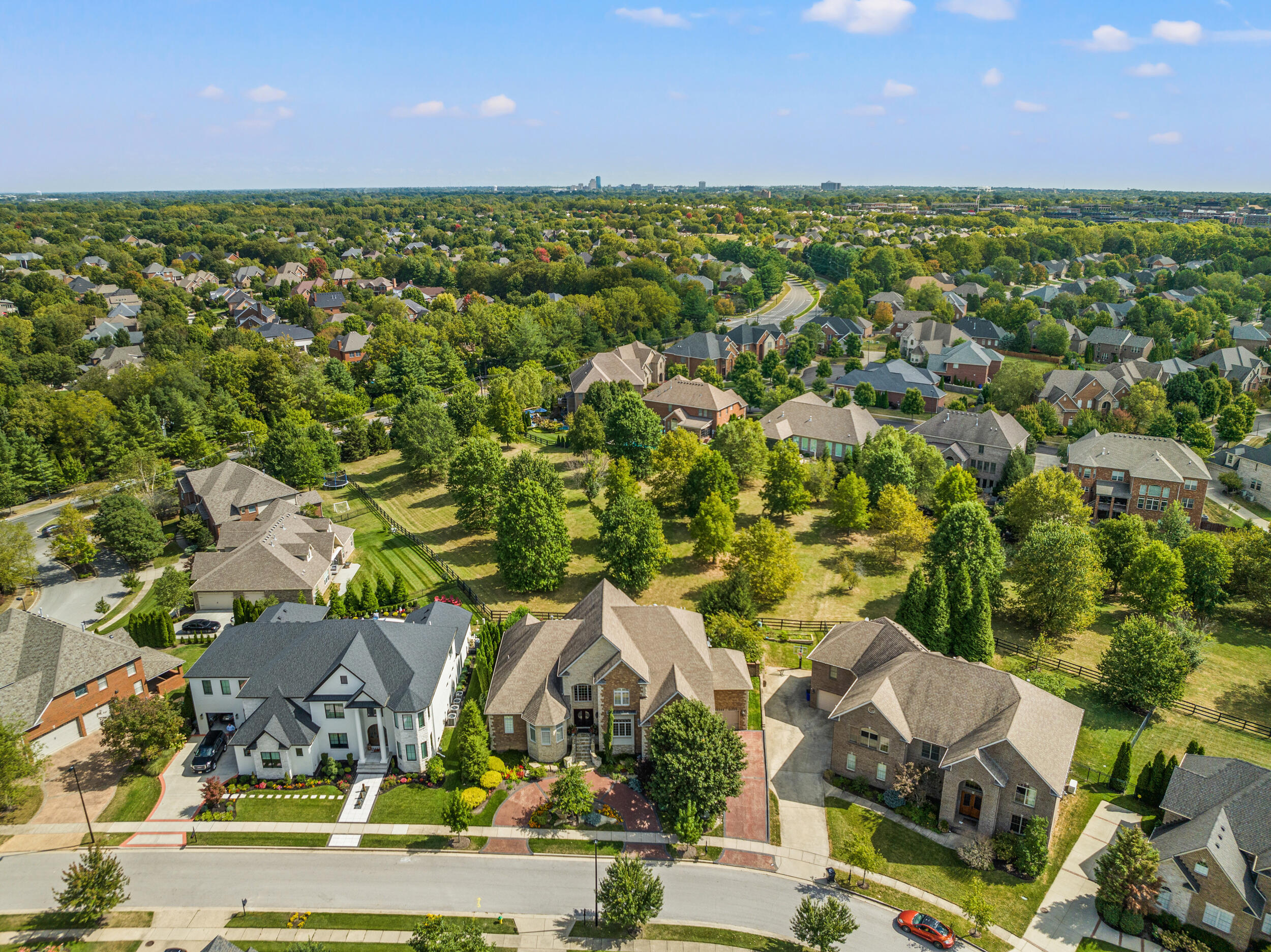 Lexington, Kentucky 40513, United States, 4 Bedrooms Bedrooms, ,5 BathroomsBathrooms,Residential,Active,85346