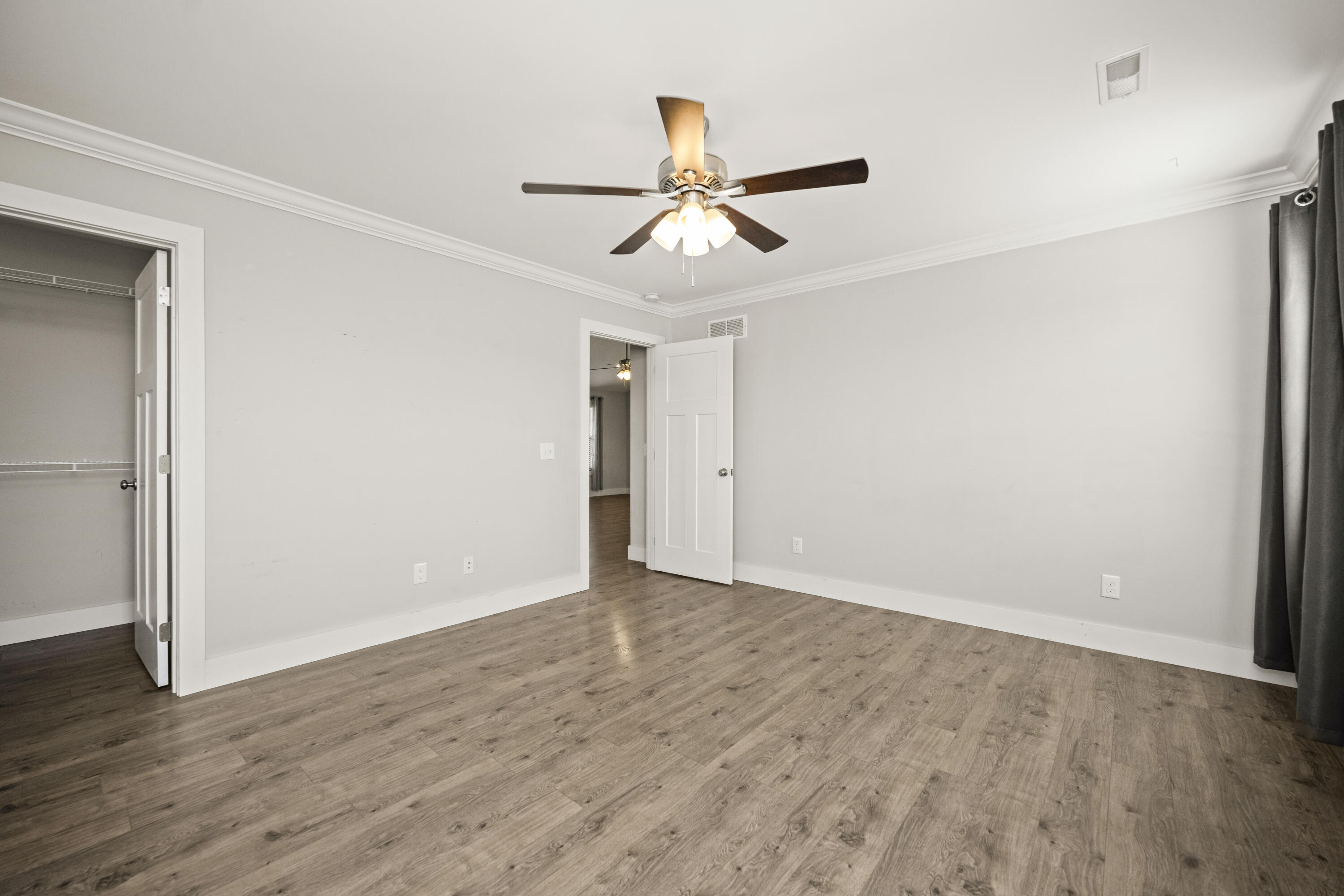 Richmond, Kentucky 40475, United States, 3 Bedrooms Bedrooms, ,2 BathroomsBathrooms,Residential,Active,36109