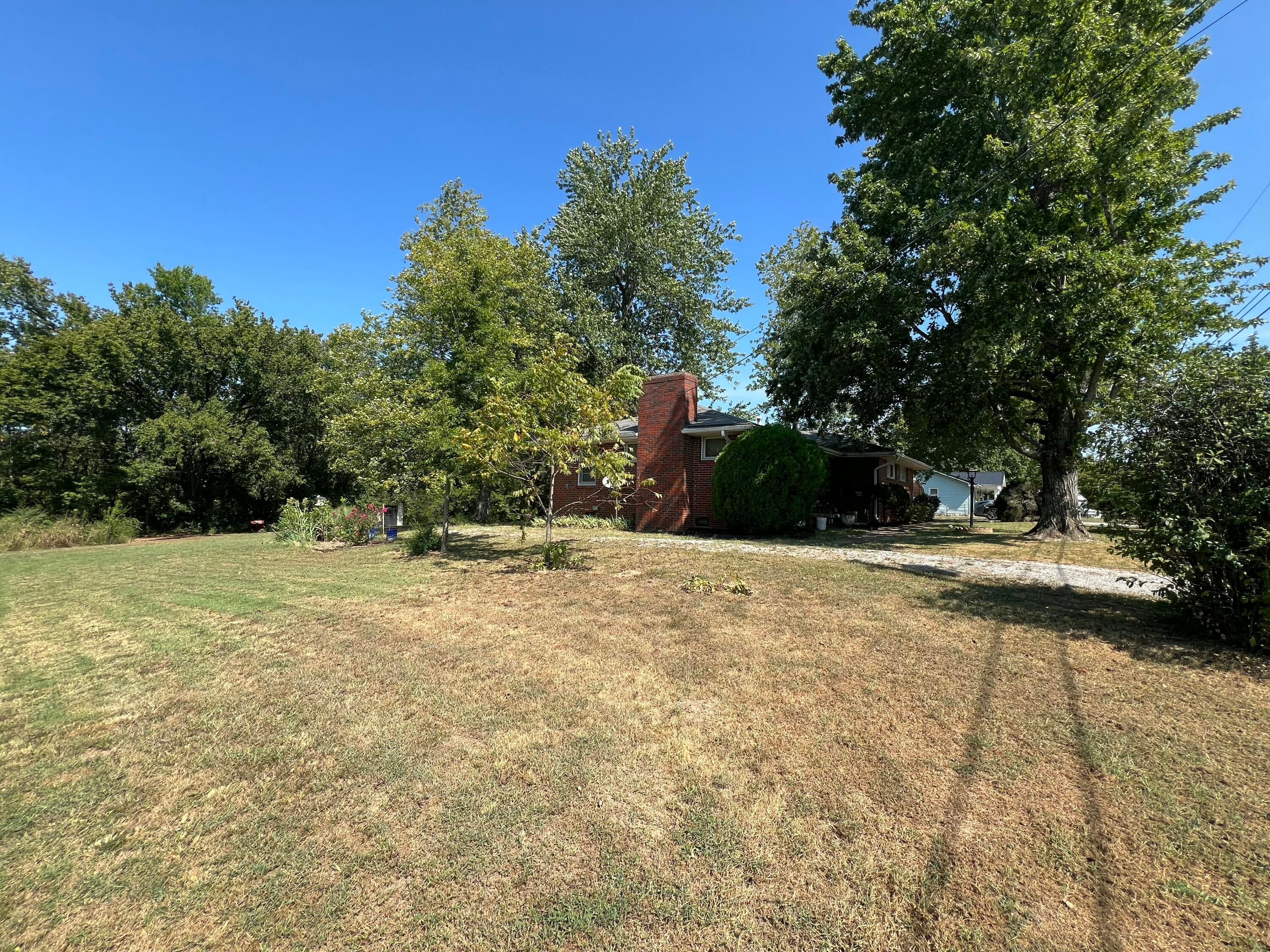 237 Center Street - Photo 4