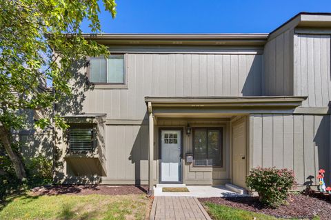 Photo of 500 Laketower Drive 47 #47, Lexington, KY 40502 (MLS # 25504281)