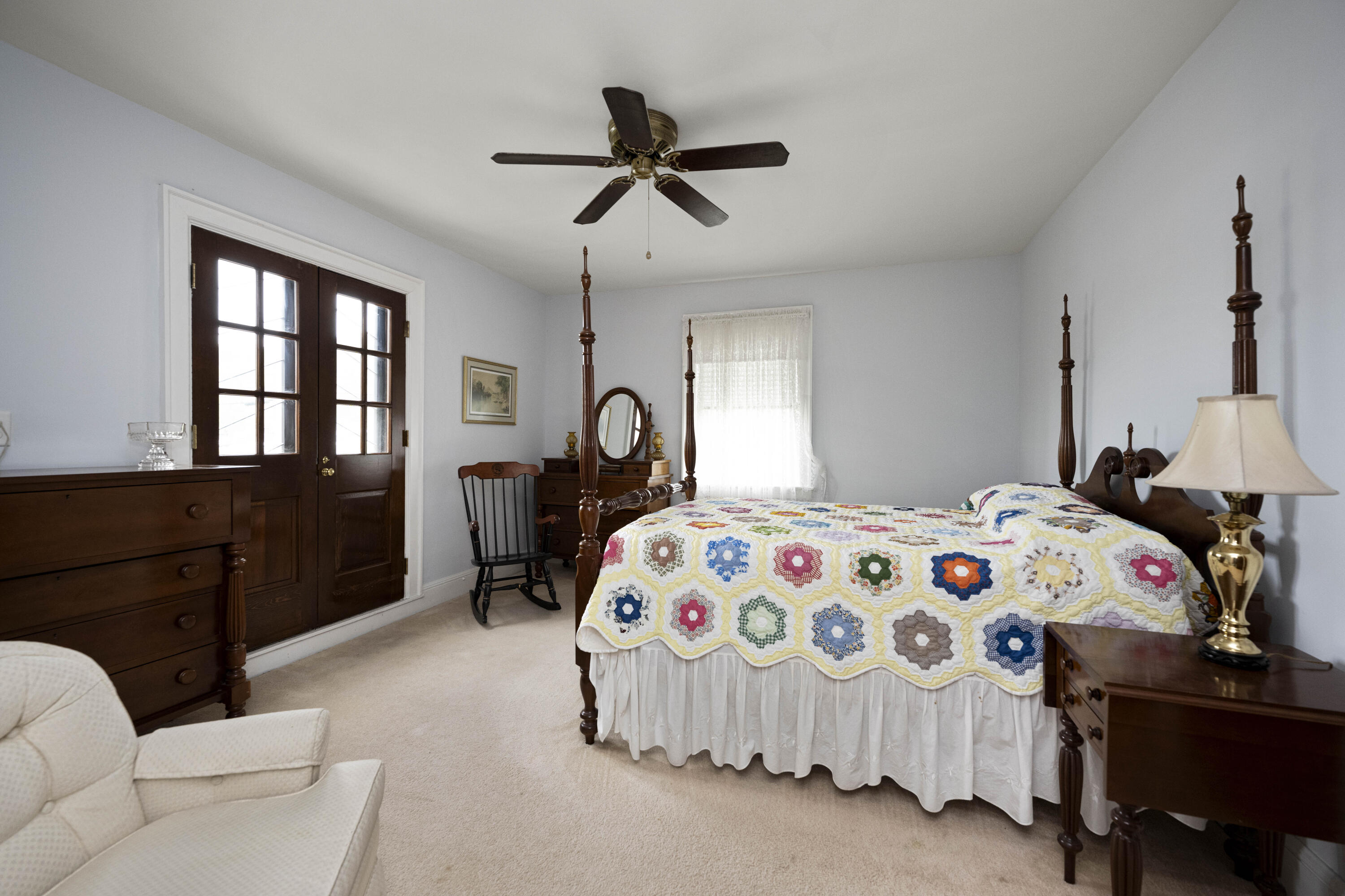 Irvine, Kentucky 40336, United States, 4 Bedrooms Bedrooms, ,2 BathroomsBathrooms,Residential,Pending,115036