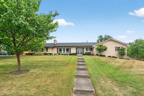 Photo of 767 Bravington Way, Lexington, KY 40503 (MLS # 25502530)