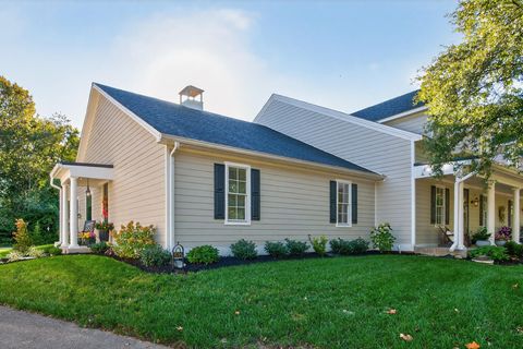 Photo of 1596 Winners Circle, Lexington, KY 40513 (MLS # 25503754)