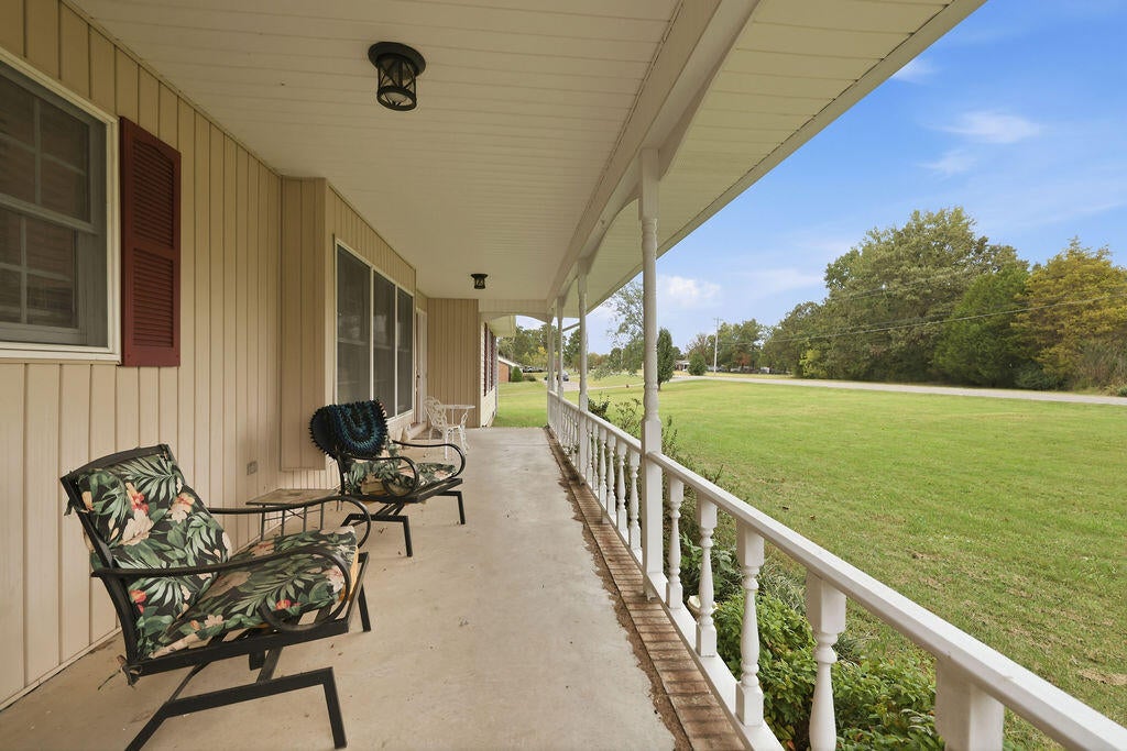 2398 Murray Highway