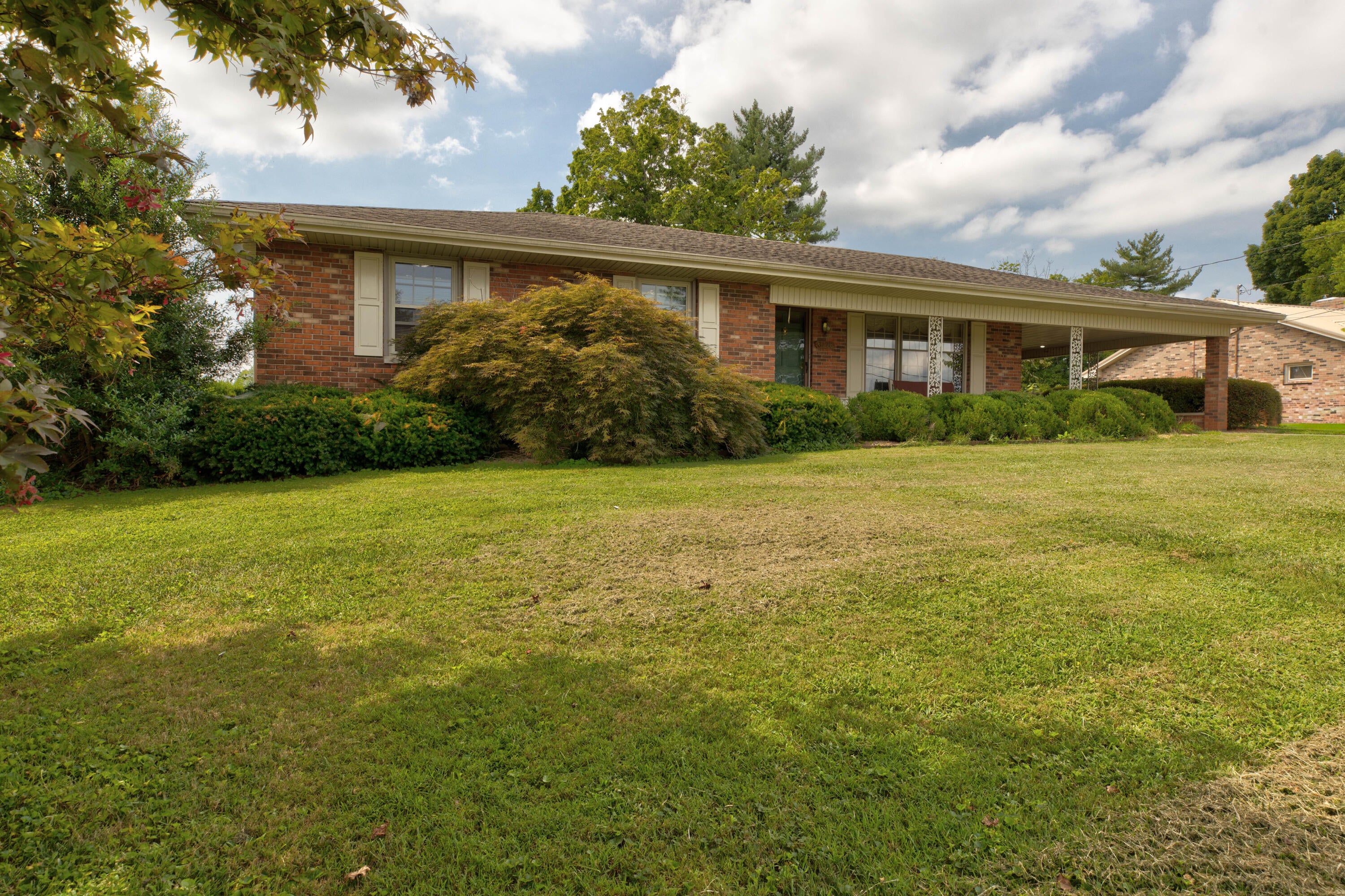 3726 Camargo Heights