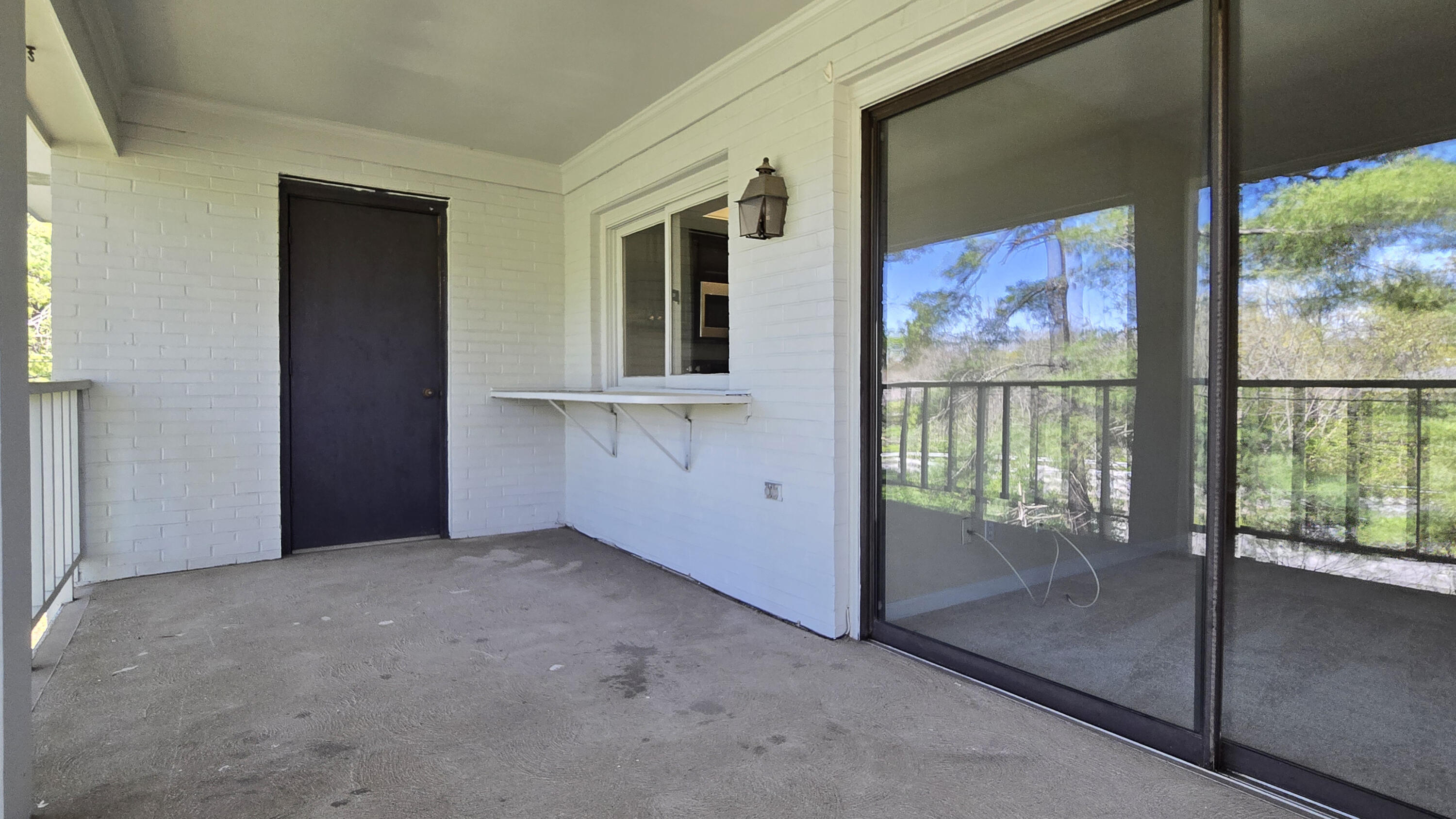 Lexington, Kentucky 40517, United States, 2 Bedrooms Bedrooms, ,2 BathroomsBathrooms,Residential,Active,111740