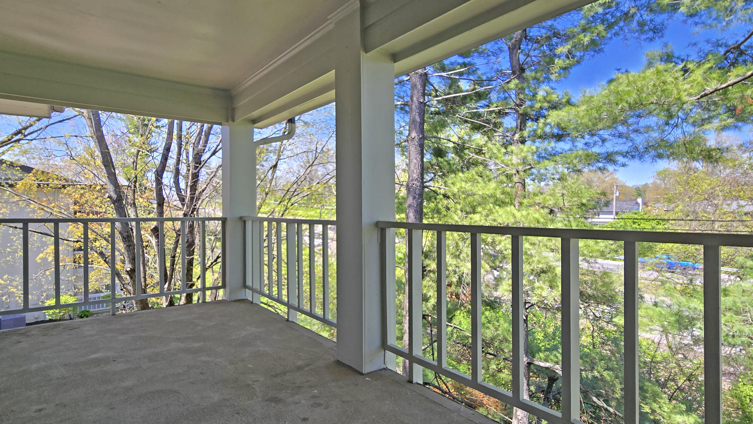 Lexington, Kentucky 40517, United States, 2 Bedrooms Bedrooms, ,2 BathroomsBathrooms,Residential,Active,111740