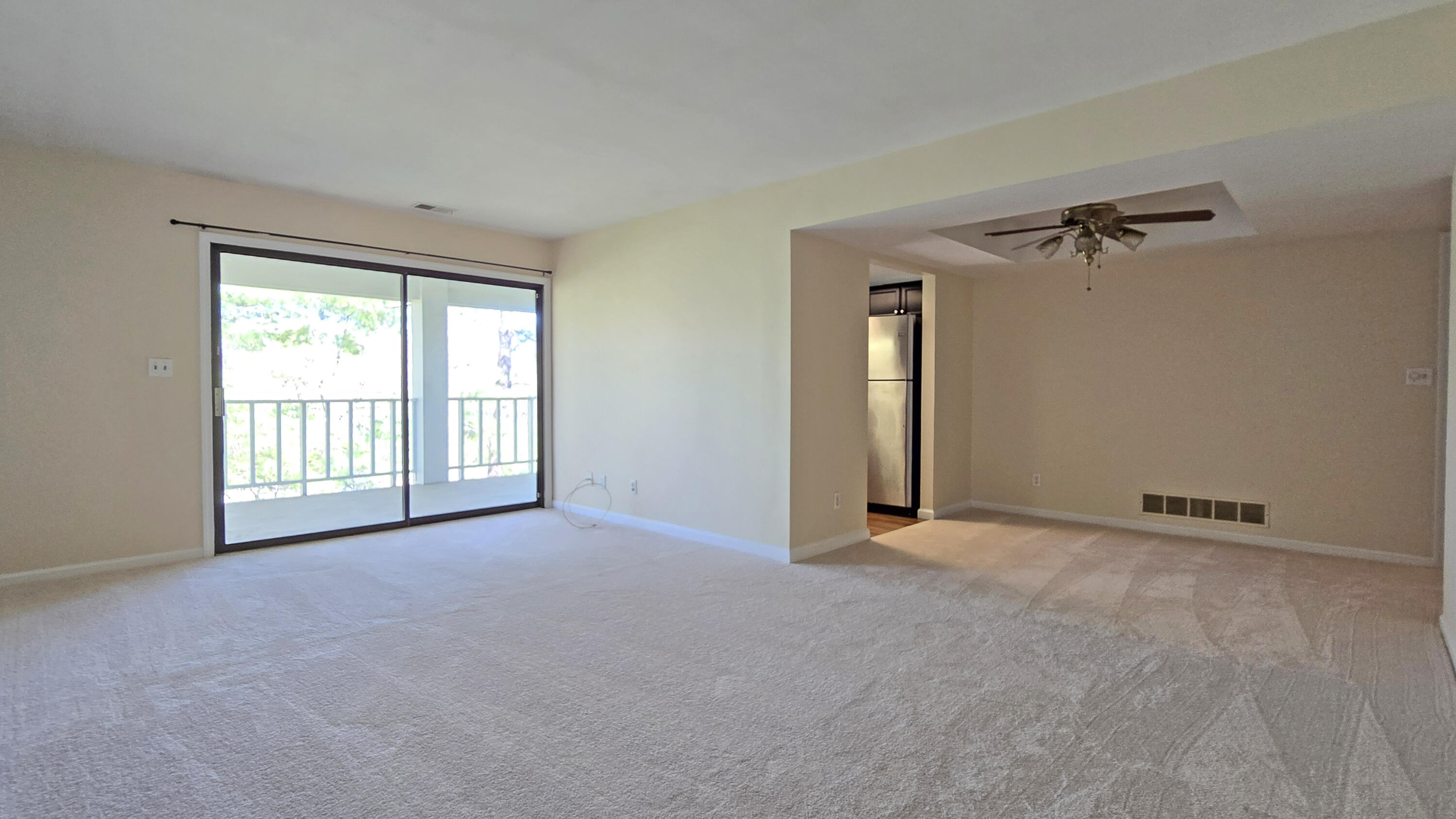 Lexington, Kentucky 40517, United States, 2 Bedrooms Bedrooms, ,2 BathroomsBathrooms,Residential,Active,111740