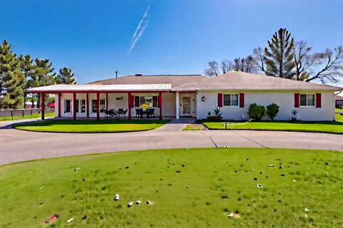 Photo of 1018 Mackey Pike, Nicholasville, KY 40356 (MLS # 25018875)