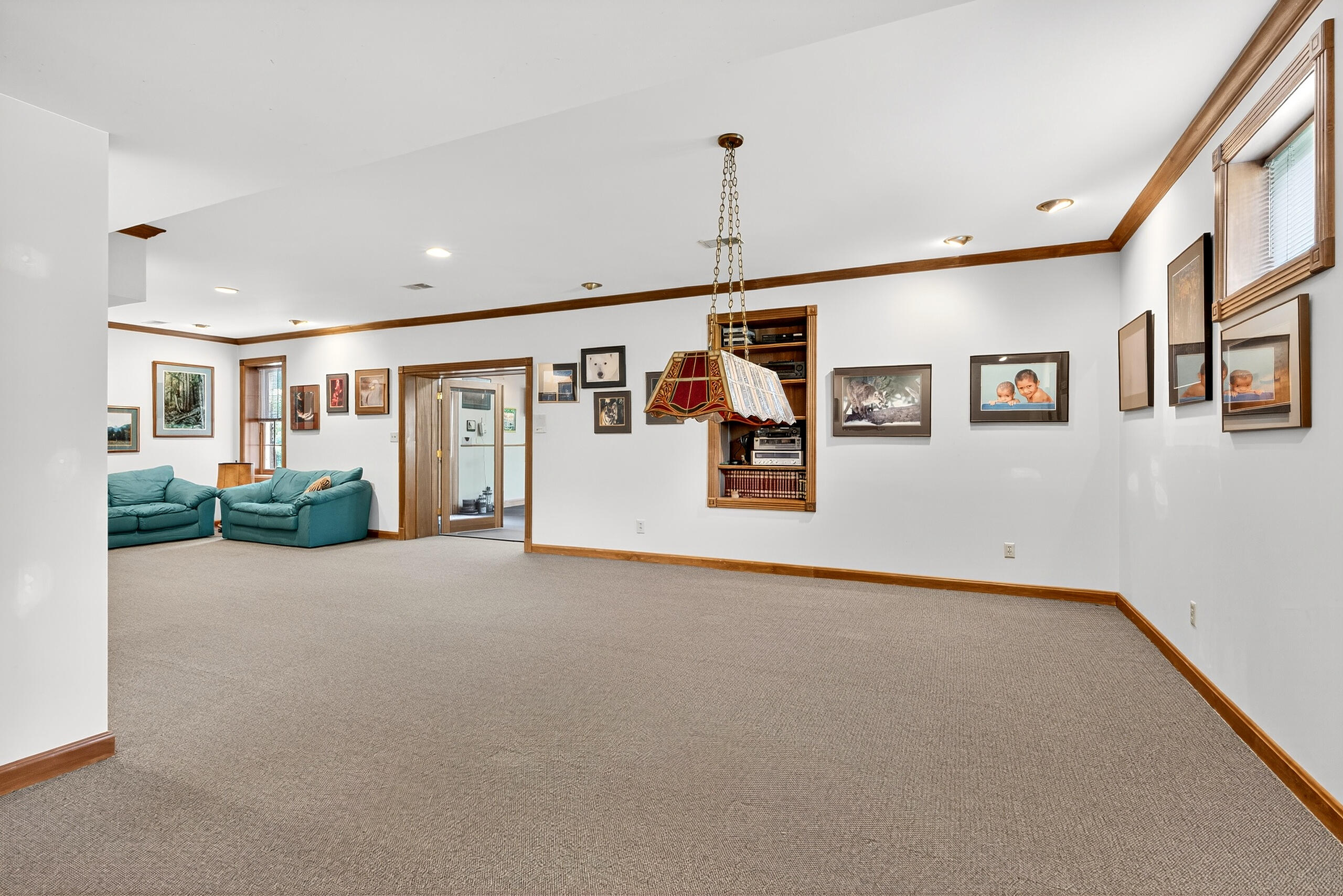 Lexington, Kentucky 40515, United States, 4 Bedrooms Bedrooms, ,4 BathroomsBathrooms,Residential,Active,189962