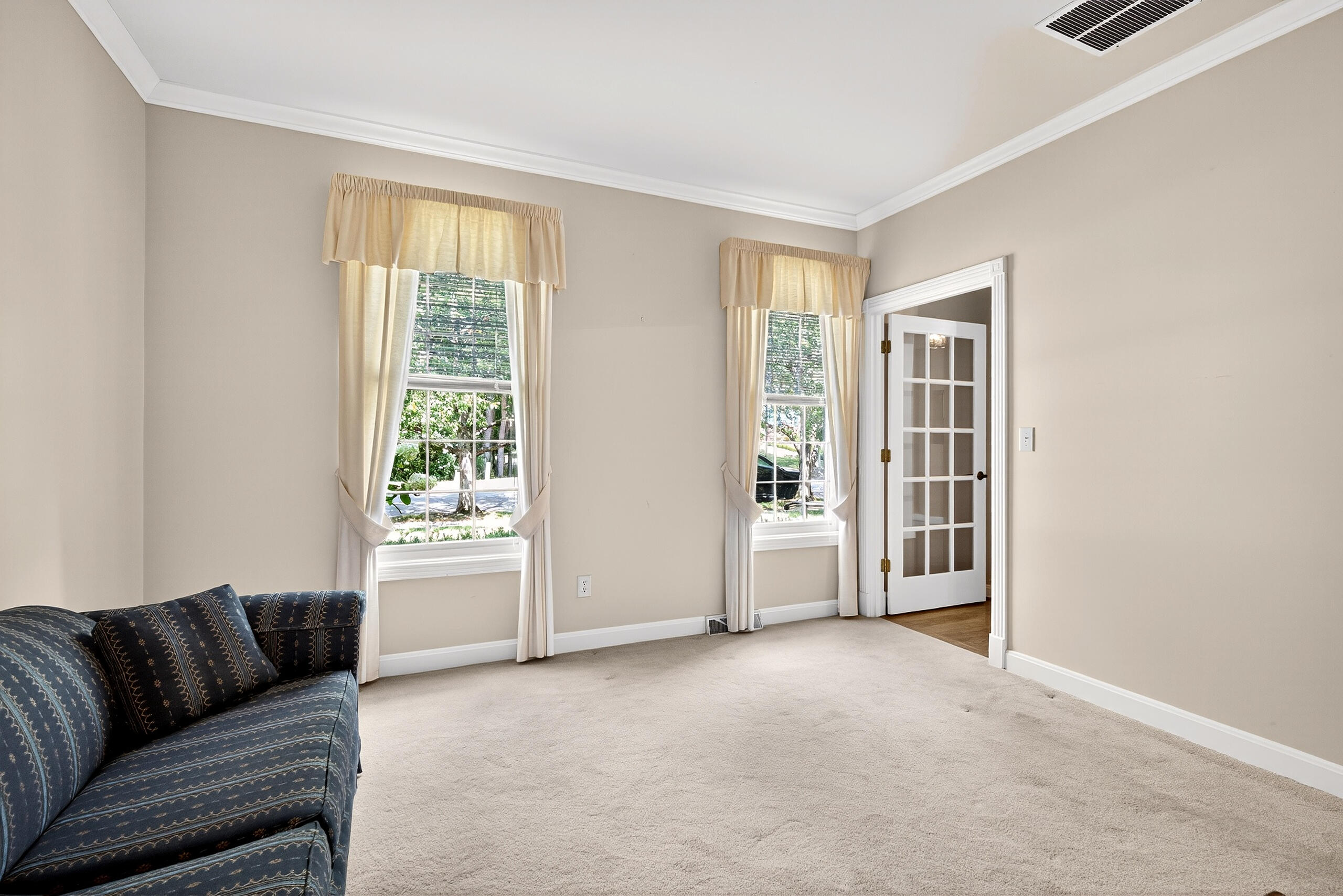 Lexington, Kentucky 40515, United States, 4 Bedrooms Bedrooms, ,4 BathroomsBathrooms,Residential,Active,189962