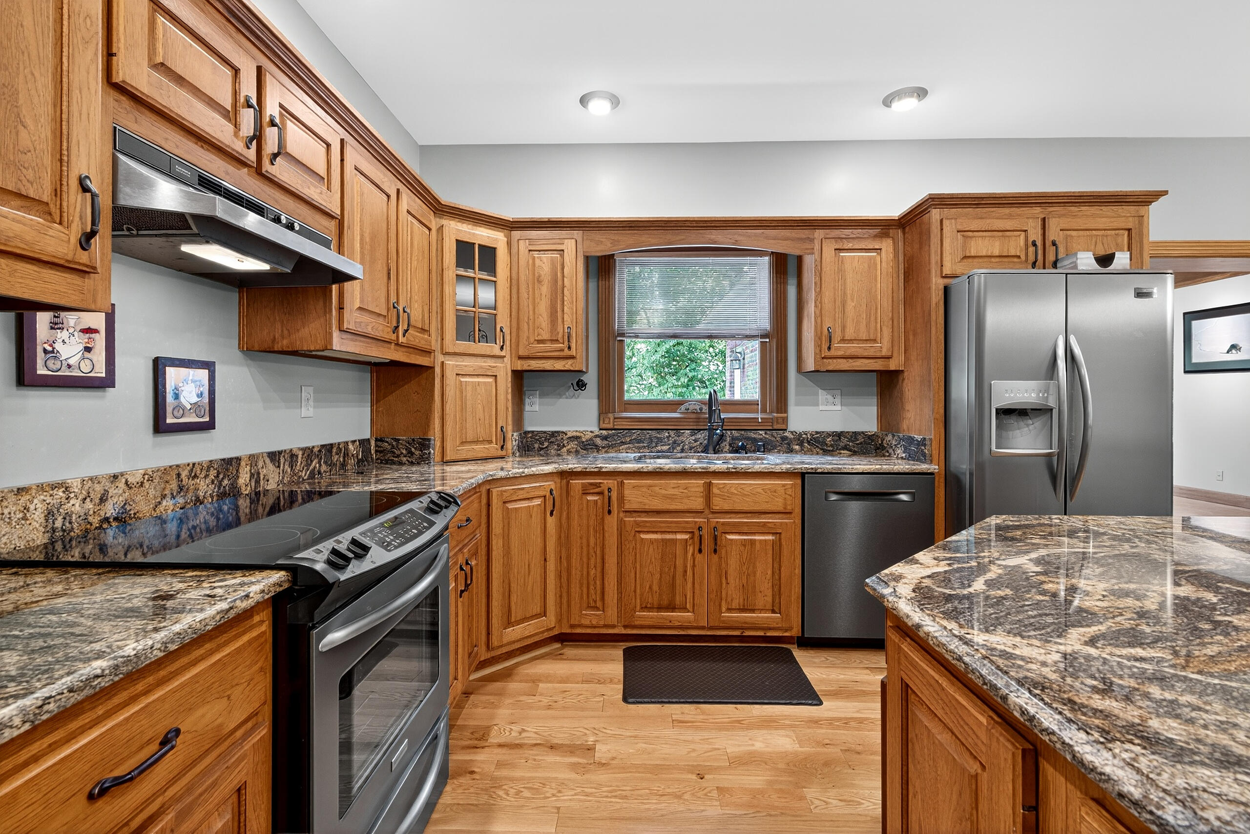 Lexington, Kentucky 40515, United States, 4 Bedrooms Bedrooms, ,4 BathroomsBathrooms,Residential,Active,189962