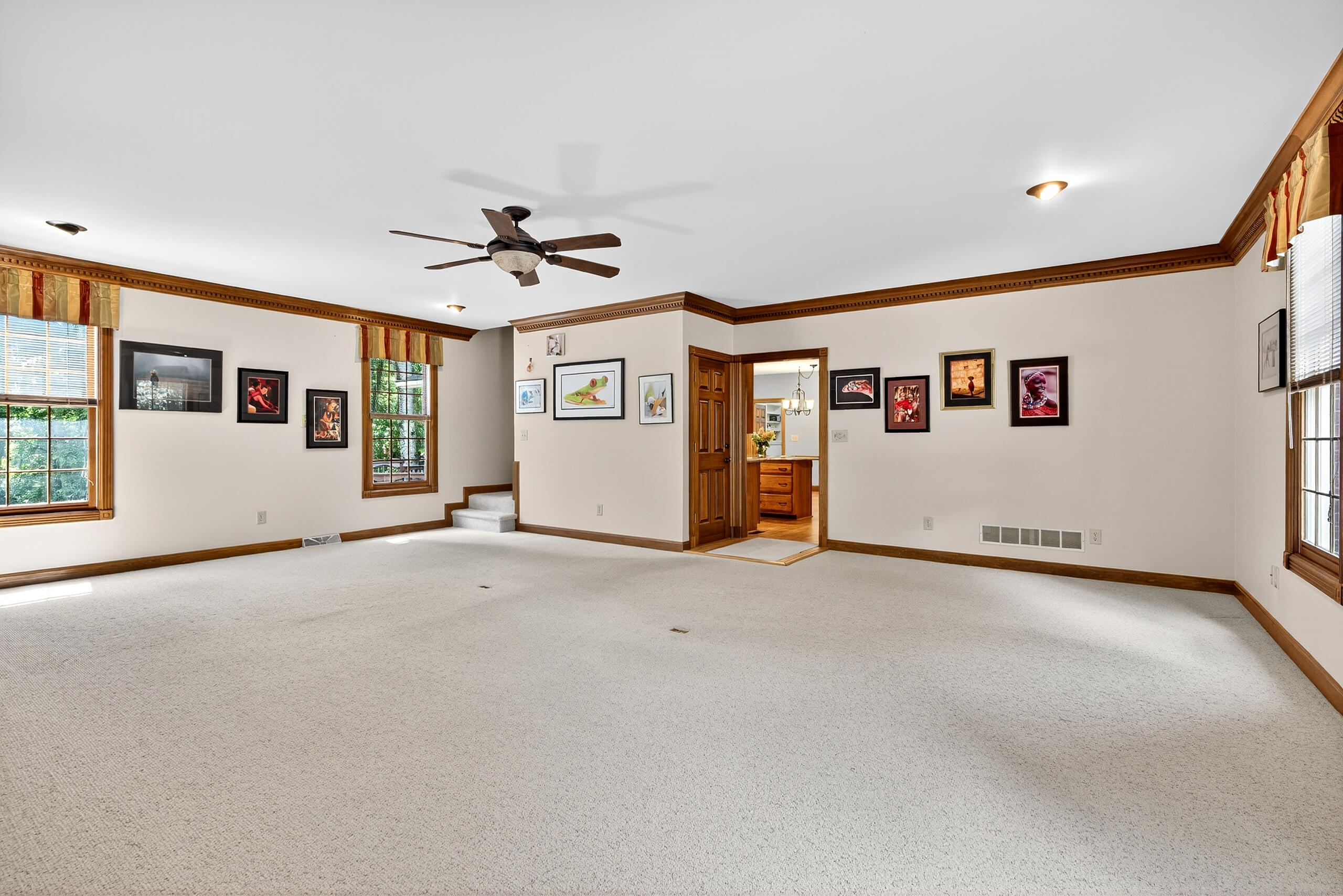 Lexington, Kentucky 40515, United States, 4 Bedrooms Bedrooms, ,4 BathroomsBathrooms,Residential,Active,189962