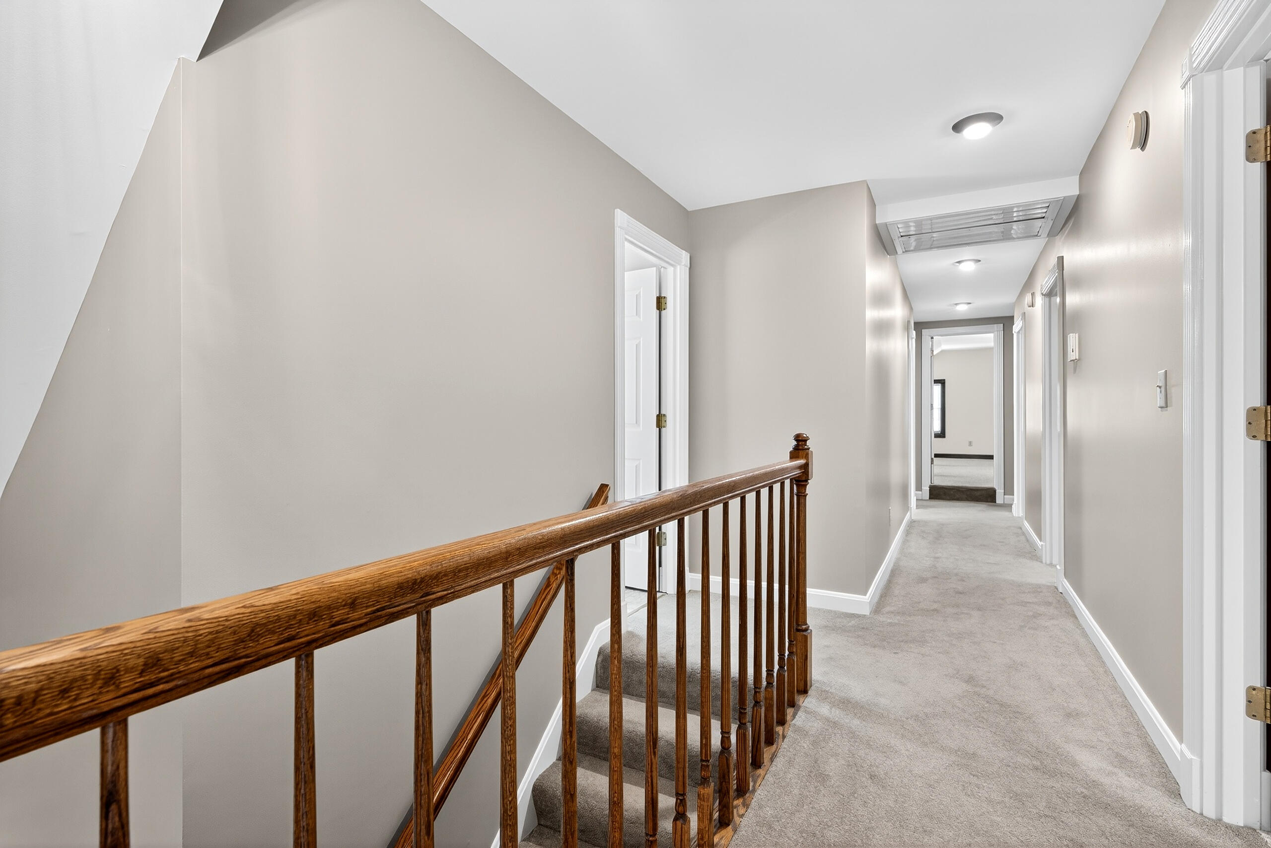 Lexington, Kentucky 40515, United States, 4 Bedrooms Bedrooms, ,4 BathroomsBathrooms,Residential,Active,189962