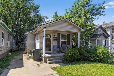 Photo of 224 Carlisle Avenue, Lexington, KY 40505 (MLS # 25501198)