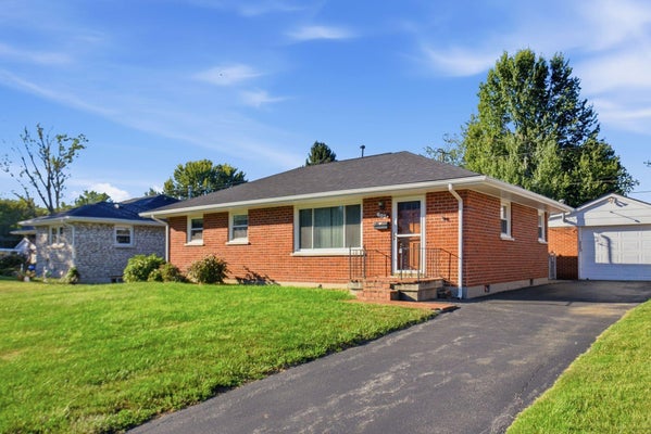602 FREEMAN DR, LEXINGTON, KY 40505 - Image d4f080c5aaadd775e36dc01179a2ceb3/448674448