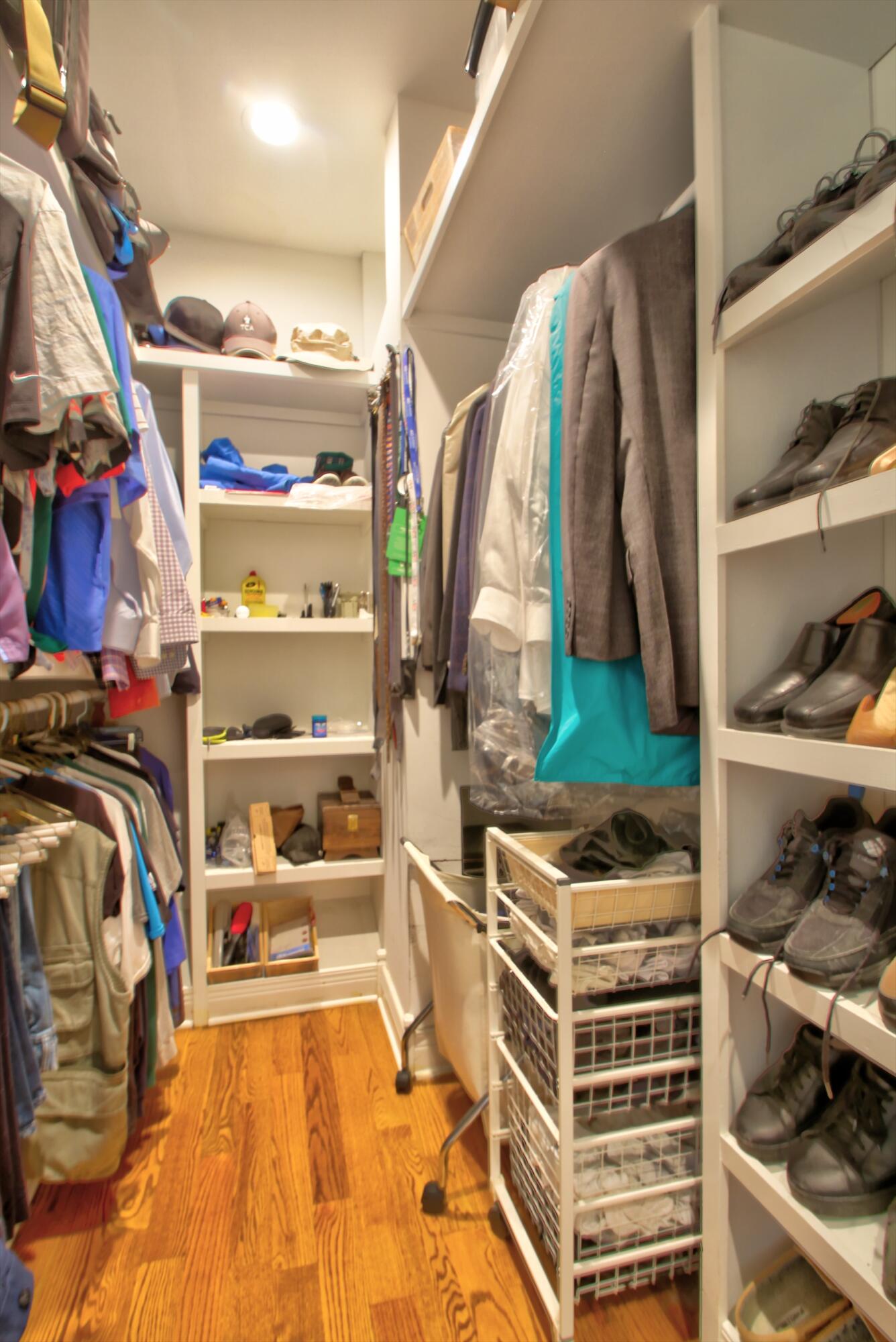 Lexington, Kentucky 40509, United States, 5 Bedrooms Bedrooms, ,6 BathroomsBathrooms,Residential,Pending,130221