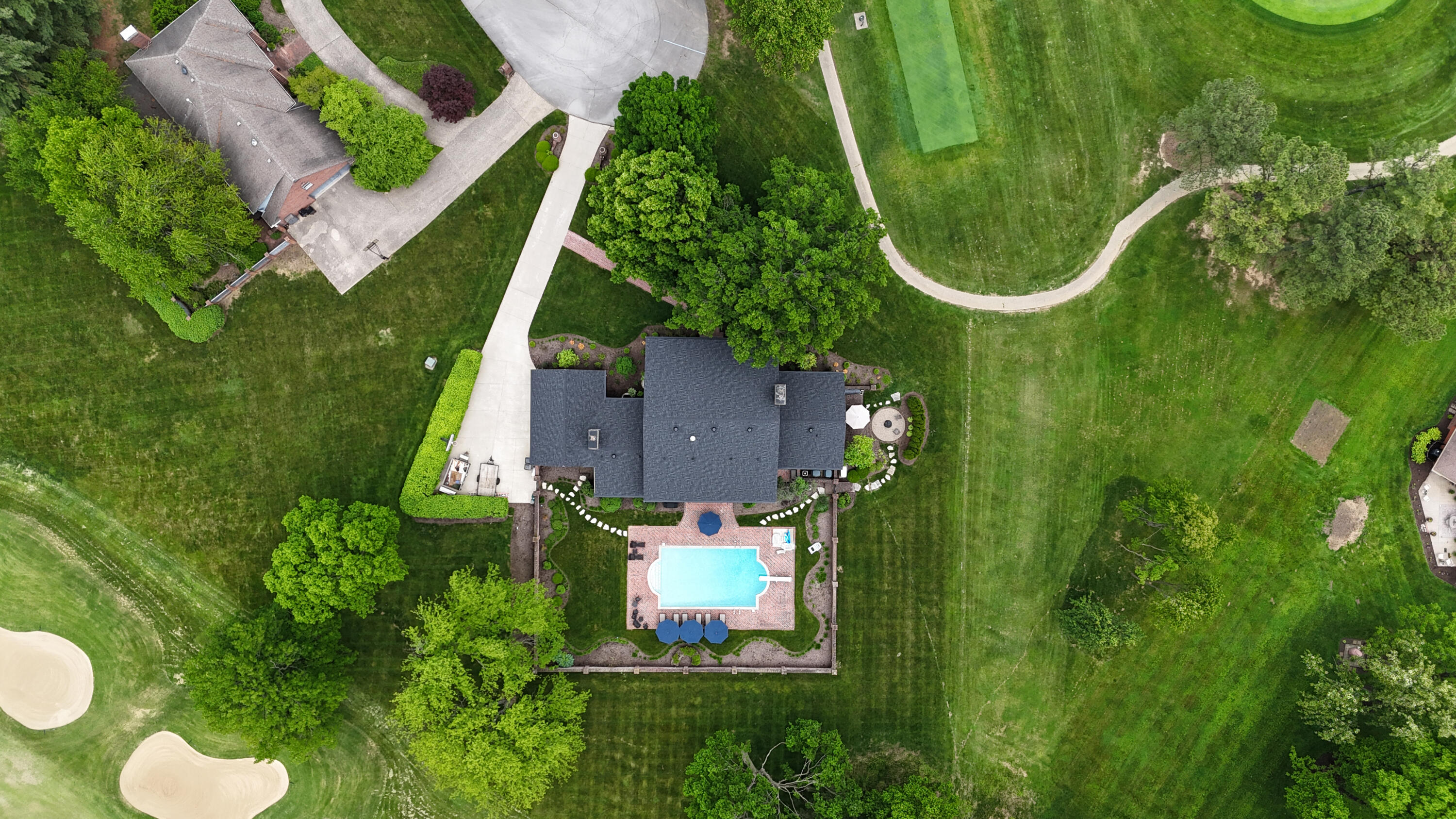 Lexington, Kentucky 40509, United States, 5 Bedrooms Bedrooms, ,6 BathroomsBathrooms,Residential,Pending,130221