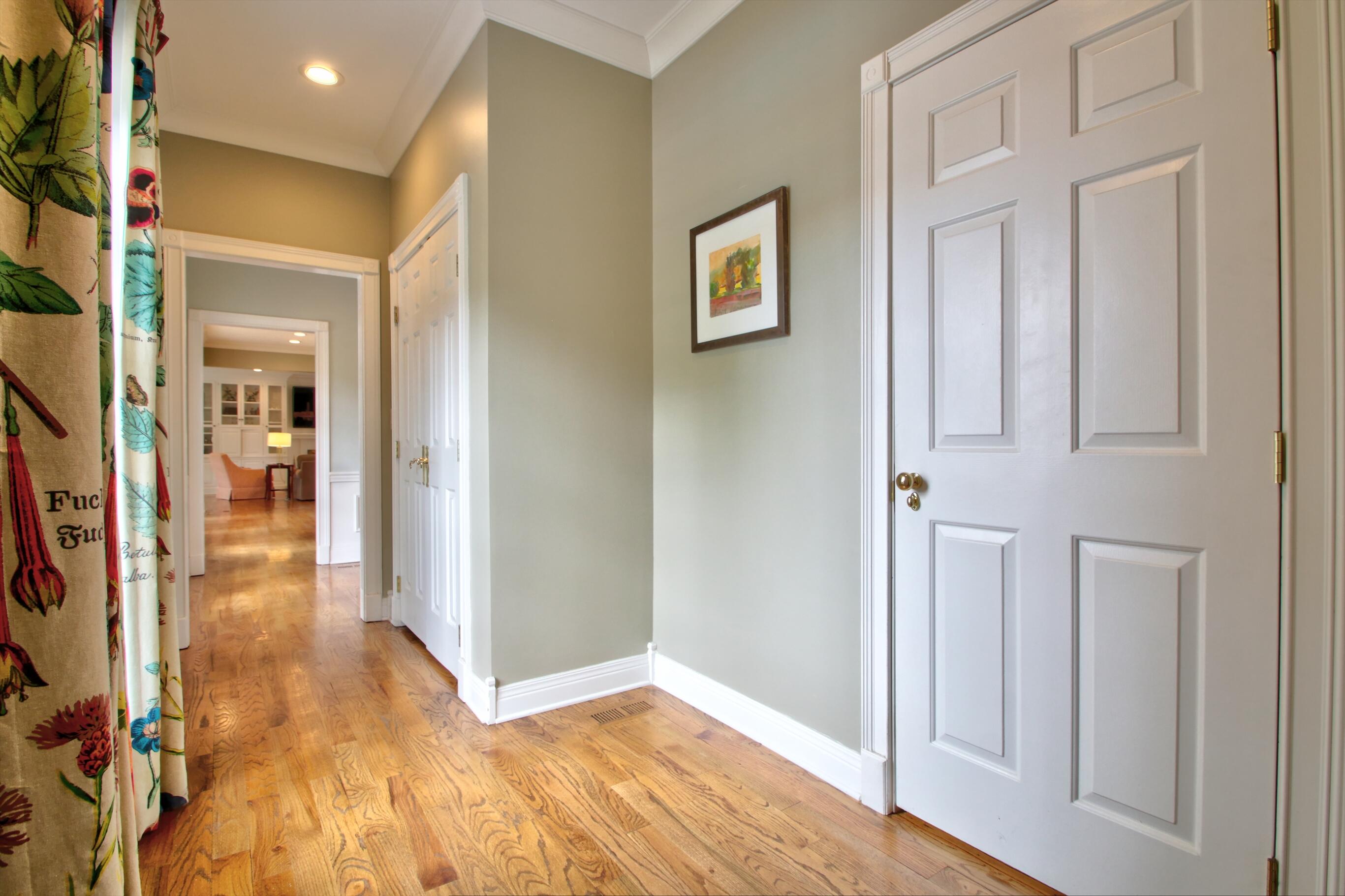 Lexington, Kentucky 40509, United States, 5 Bedrooms Bedrooms, ,6 BathroomsBathrooms,Residential,Pending,130221