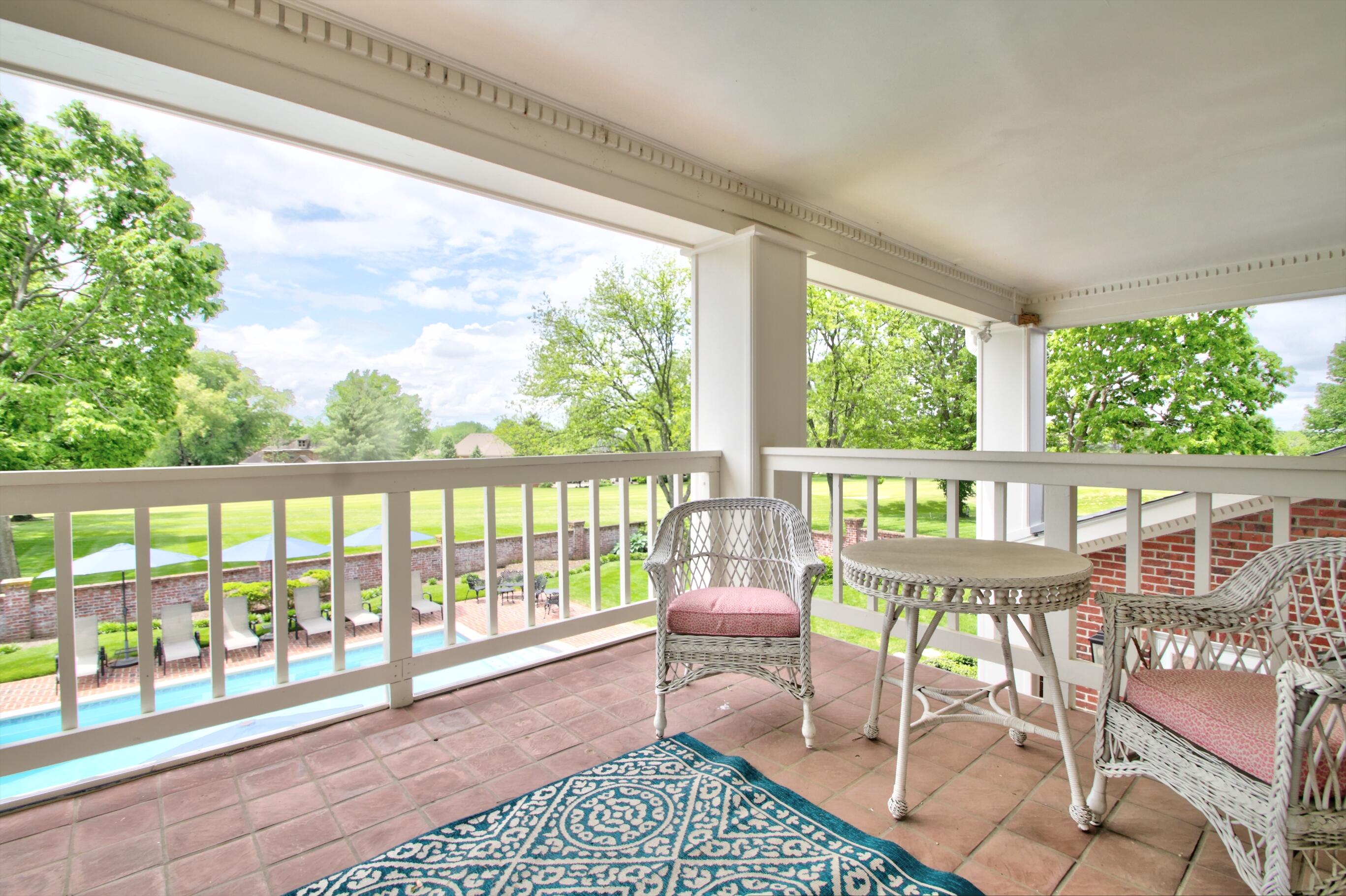 Lexington, Kentucky 40509, United States, 5 Bedrooms Bedrooms, ,6 BathroomsBathrooms,Residential,Pending,130221