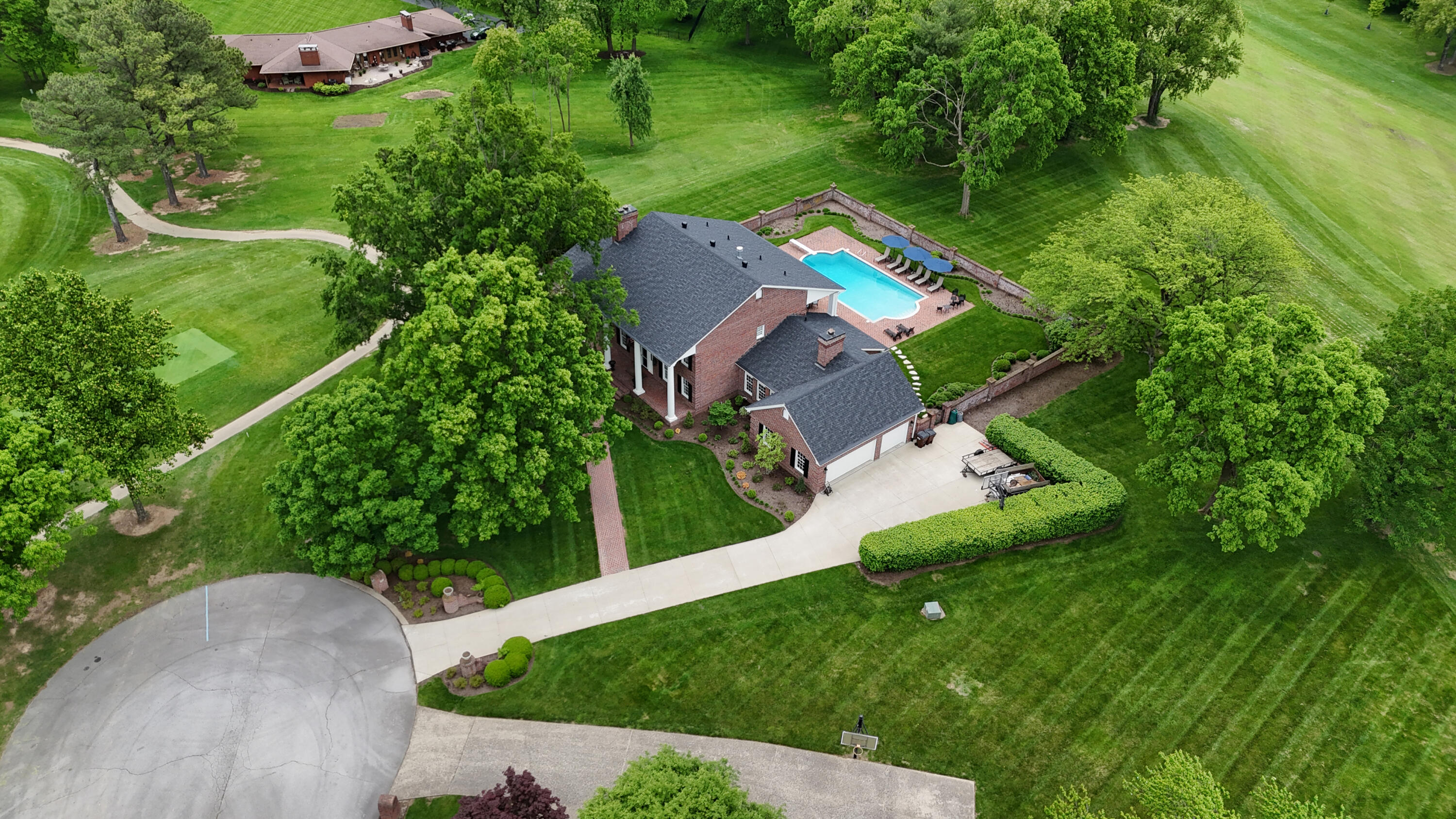 Lexington, Kentucky 40509, United States, 5 Bedrooms Bedrooms, ,6 BathroomsBathrooms,Residential,Pending,130221