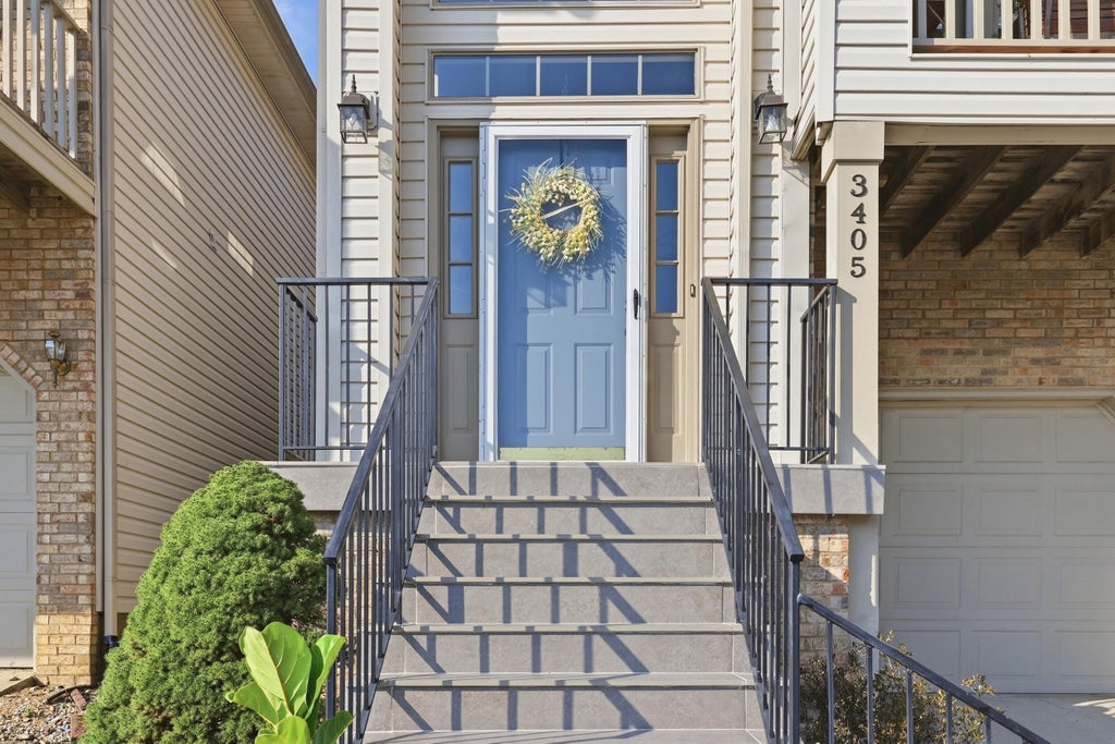 Photo of 3405 Overbrook Fountain, Lexington, KY 40502 (MLS # 26025624)