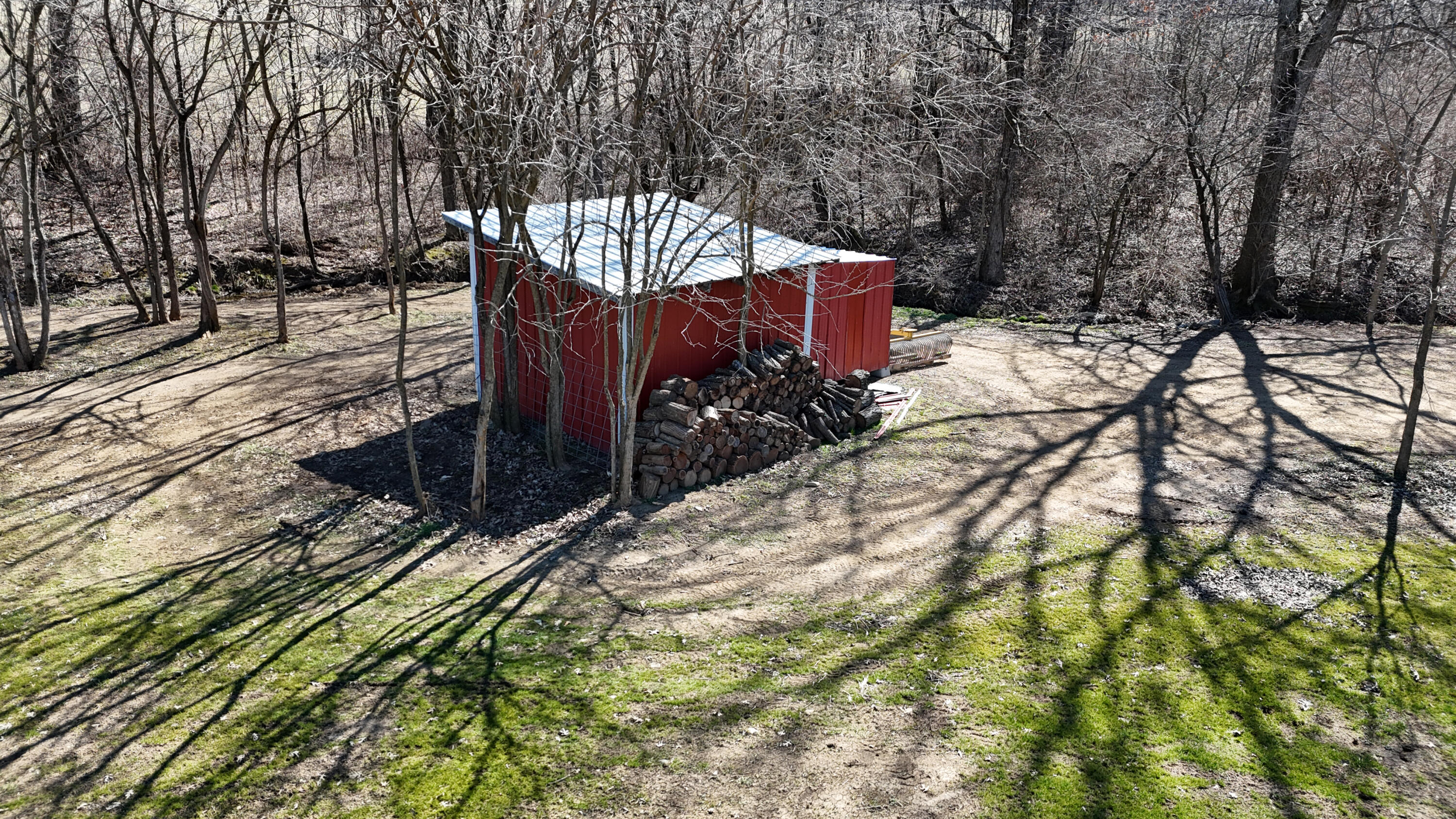 Paris, Kentucky 40361, United States, 4 Bedrooms Bedrooms, ,4 BathroomsBathrooms,Residential,Active,91944