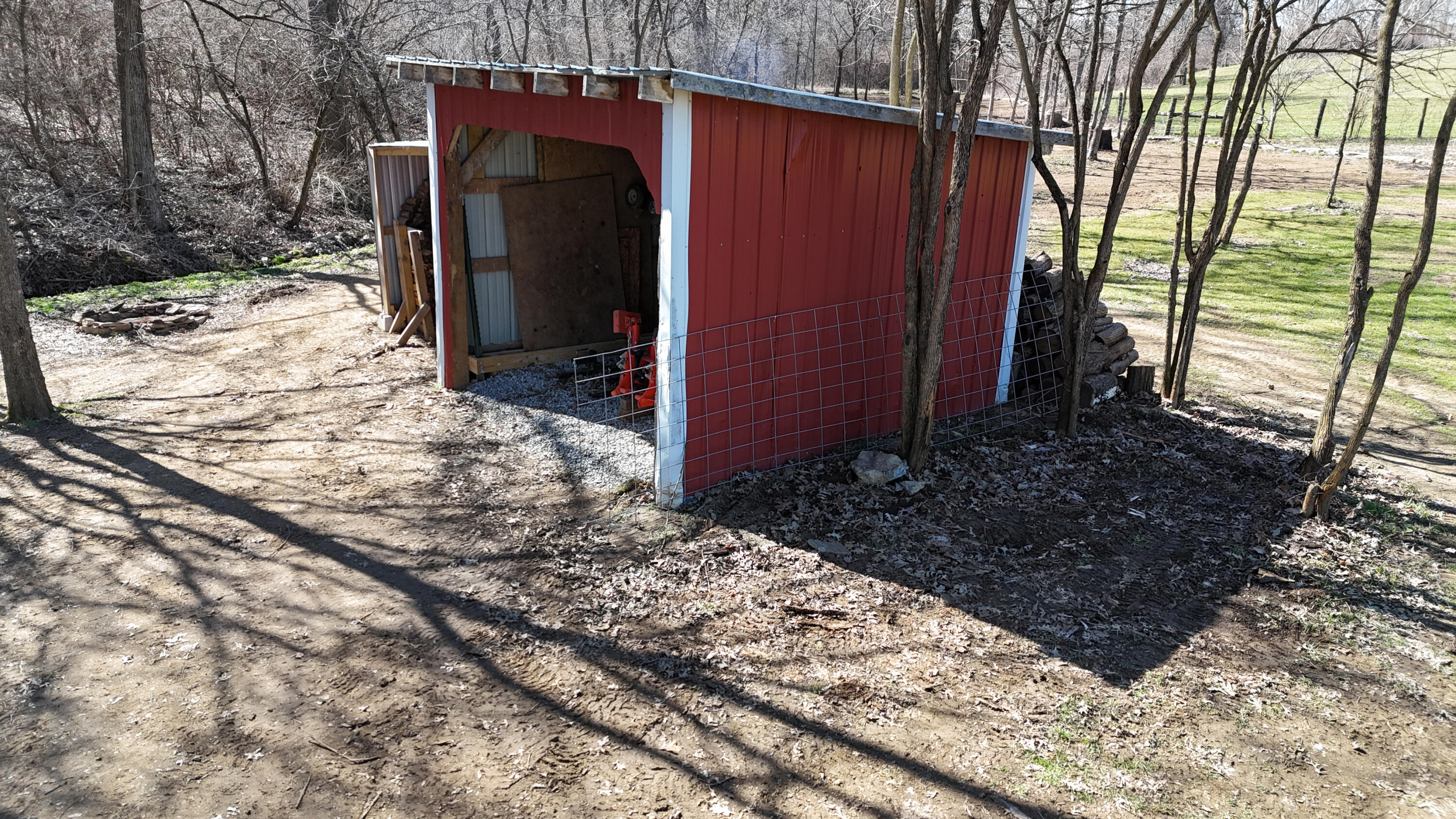 Paris, Kentucky 40361, United States, 4 Bedrooms Bedrooms, ,4 BathroomsBathrooms,Residential,Active,91944