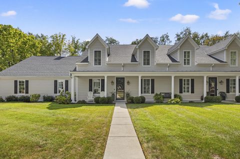 Photo of 1558 Winners Circle, Lexington, KY 40513 (MLS # 25501883)