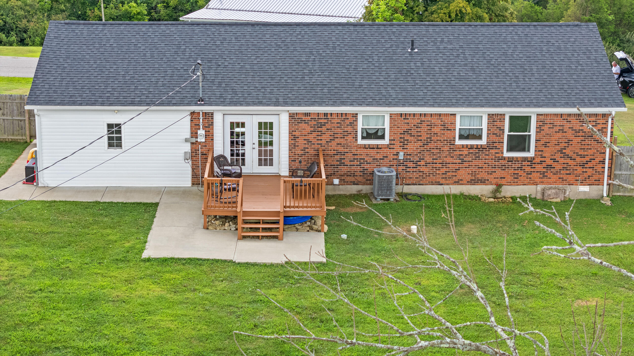 Richmond, Kentucky 40475, United States, 3 Bedrooms Bedrooms, ,2 BathroomsBathrooms,Residential,Pending,186455