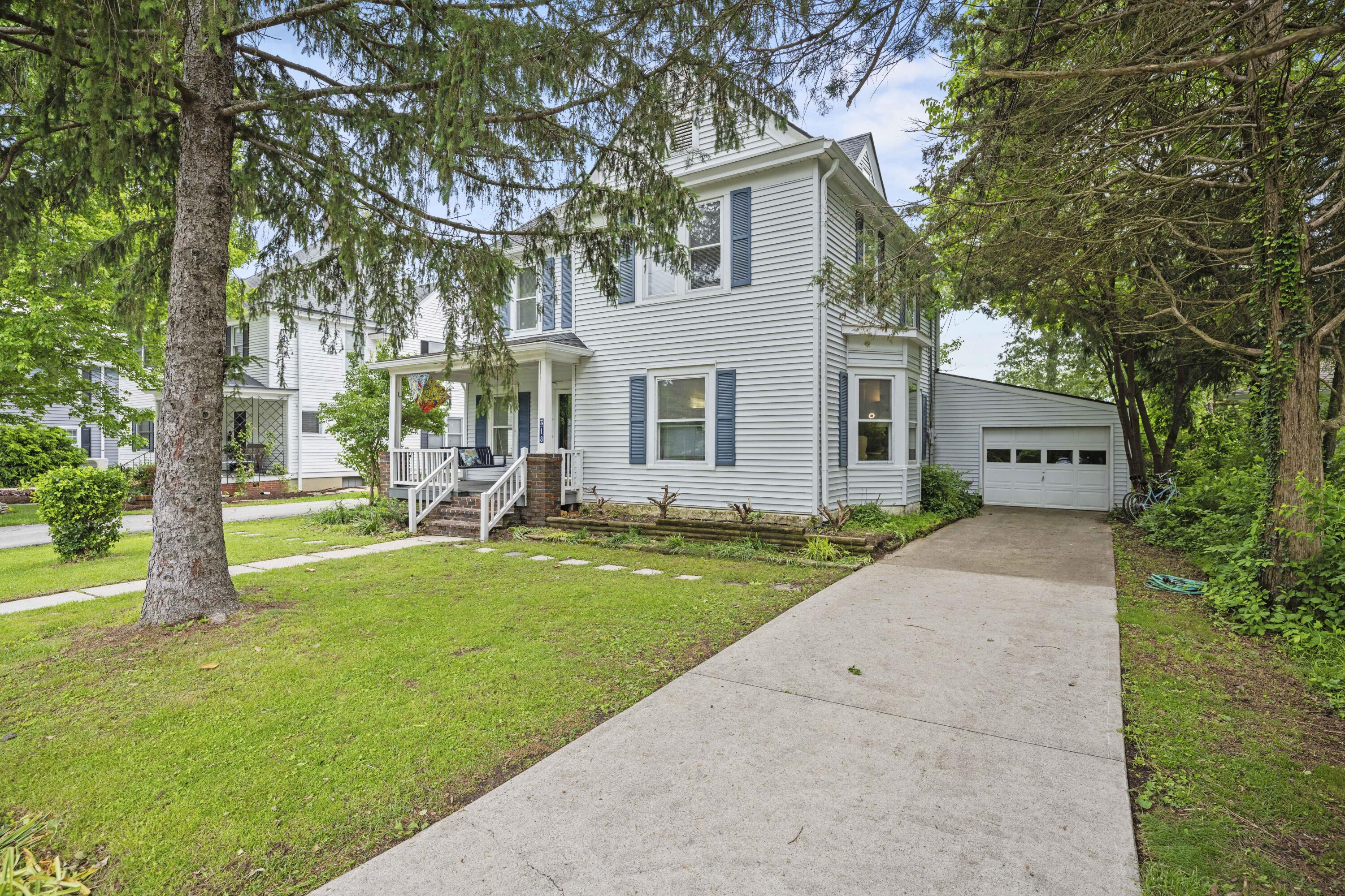 Berea, Kentucky 40403, United States, 5 Bedrooms Bedrooms, ,4 BathroomsBathrooms,Residential,Active,135834 Berea, Kentucky 40403, United States, 5 Bedrooms Bedrooms, ,4 BathroomsBathrooms,Residential,Active,135834