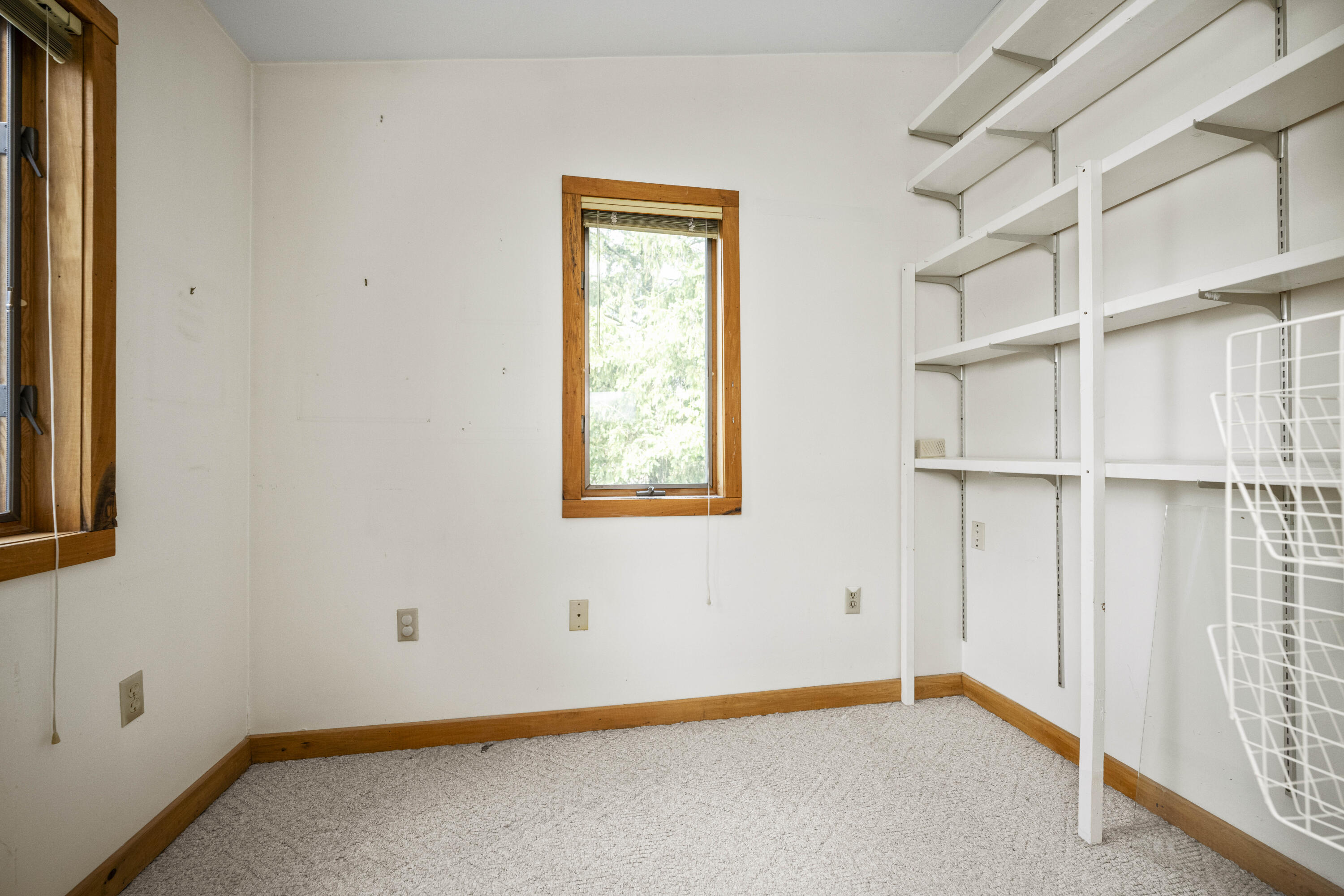 Berea, Kentucky 40403, United States, 5 Bedrooms Bedrooms, ,4 BathroomsBathrooms,Residential,Active,135834