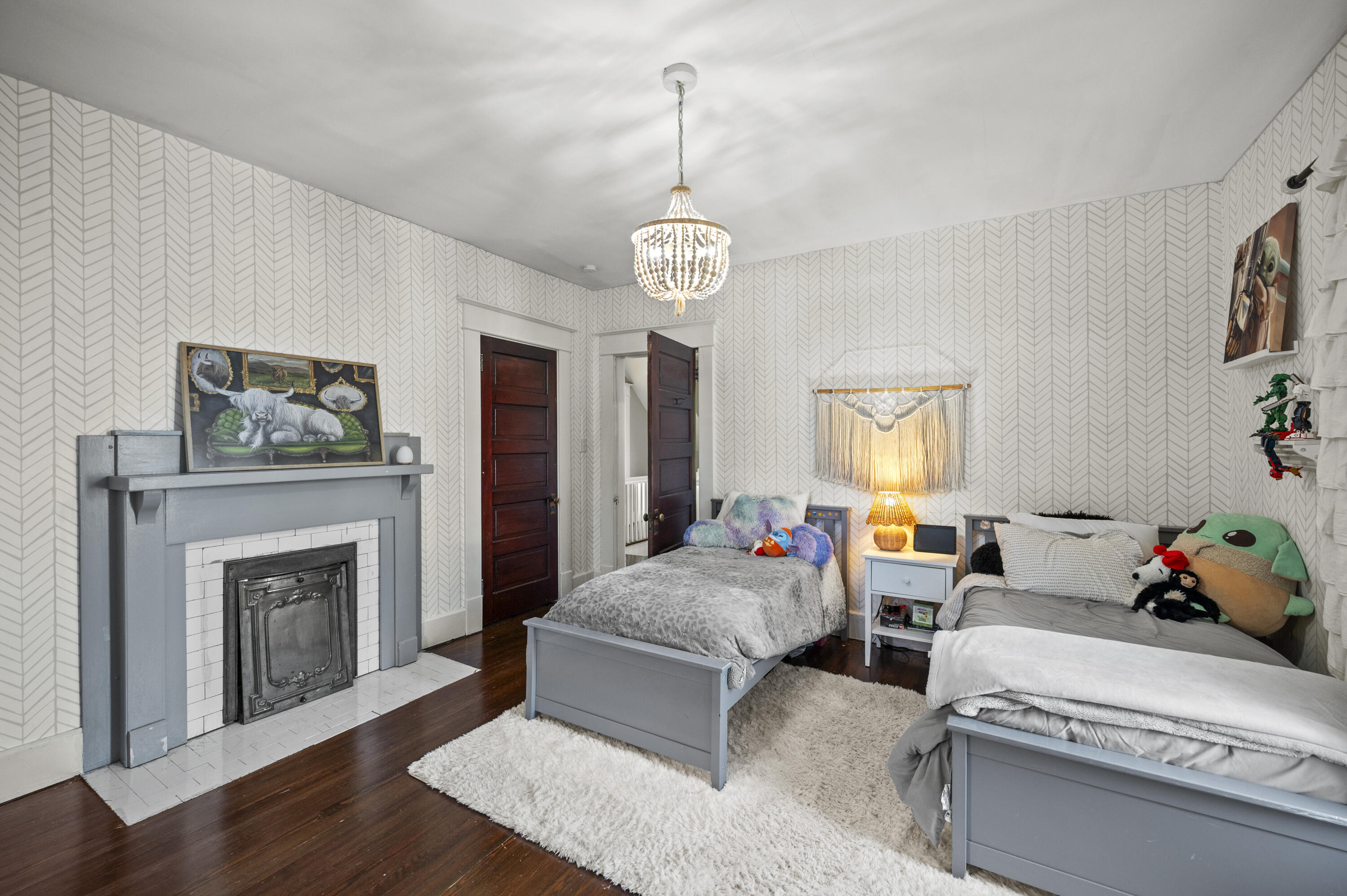 Richmond, Kentucky 40475, United States, 4 Bedrooms Bedrooms, ,3 BathroomsBathrooms,Residential,Active,244247