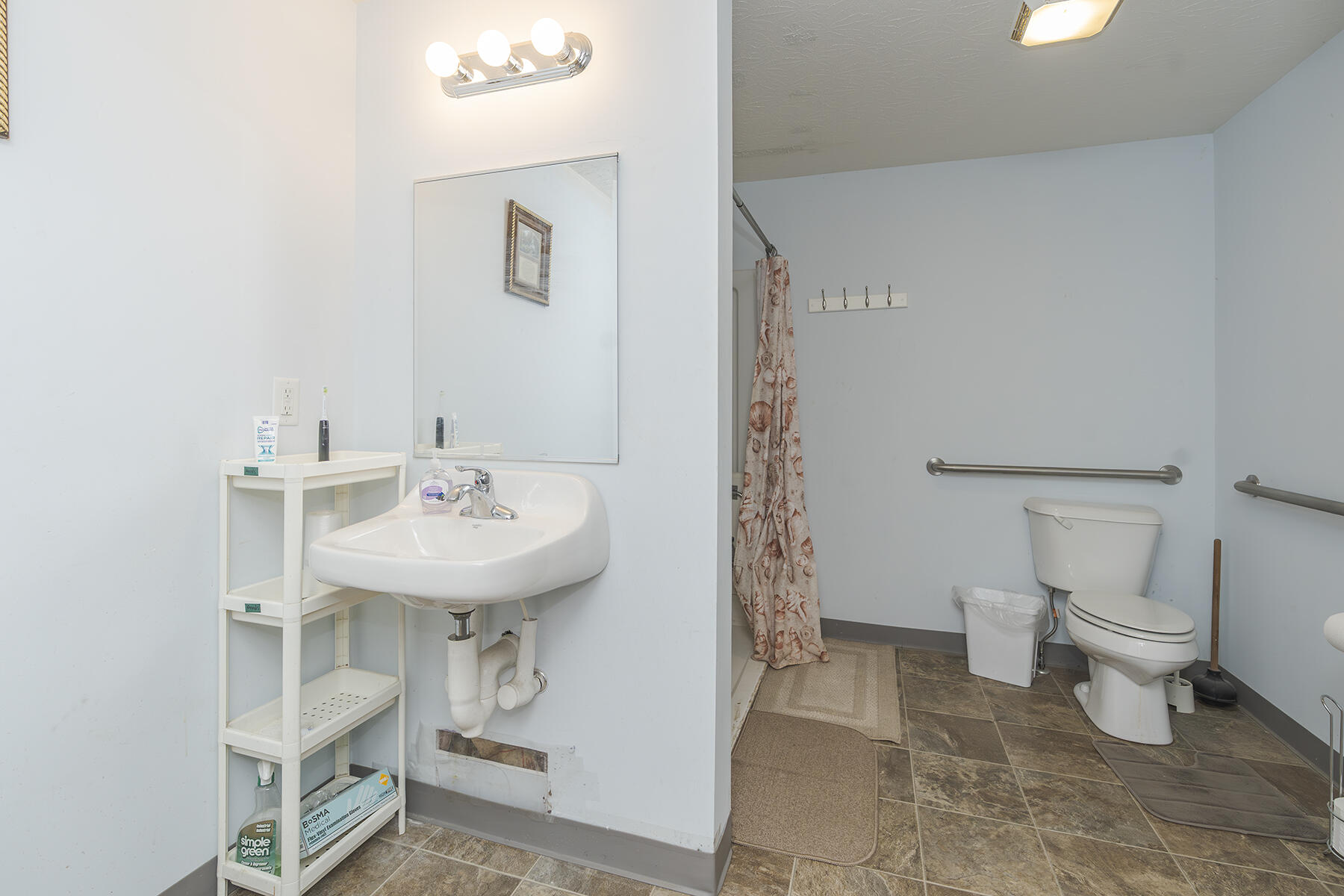 Stanton, Kentucky 40380, United States, 11 Bedrooms Bedrooms, ,7 BathroomsBathrooms,Residential,Active,170873