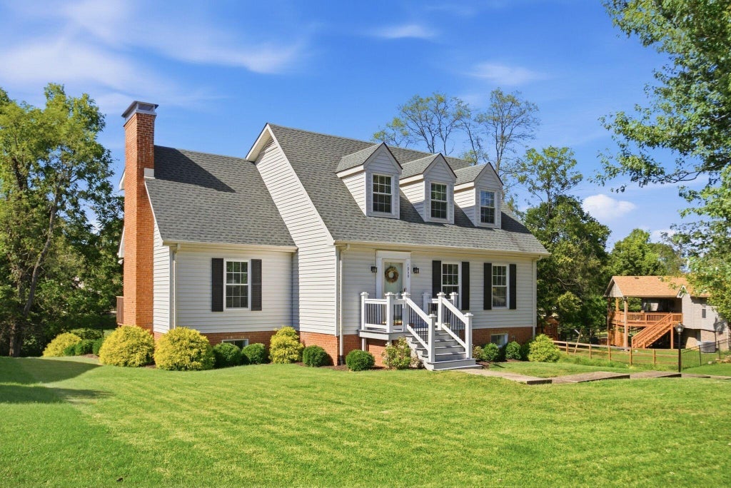 Photo of 1030 Fairway Drive, Georgetown, KY 40324 (MLS # 26025579)