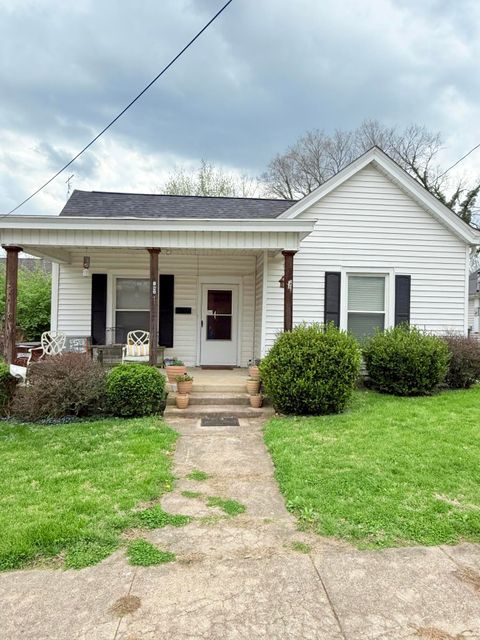 Property photo of 143 E 8th Street, Paris, KY 40361
