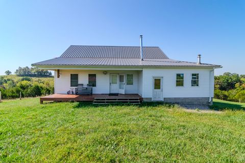 Photo of 465 Saunders Lane, Hillsboro, KY 41049 (MLS # 25503308)