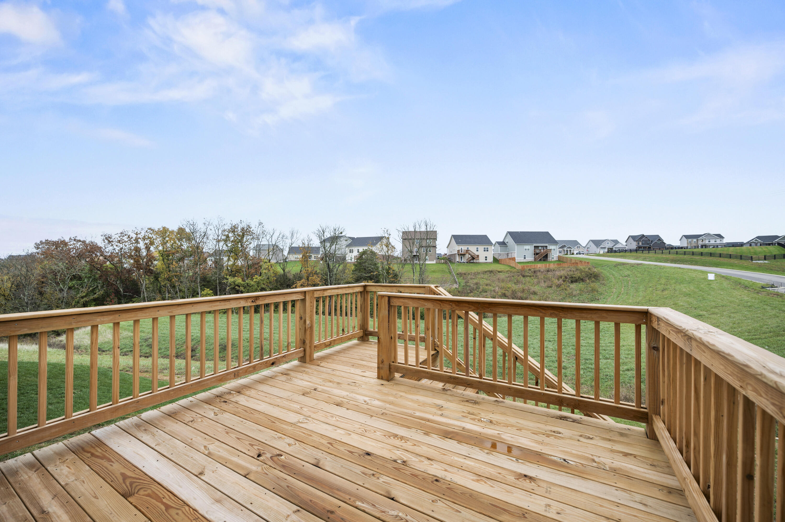 Richmond, Kentucky 40475, United States, 5 Bedrooms Bedrooms, ,4 BathroomsBathrooms,Residential,Active,119337