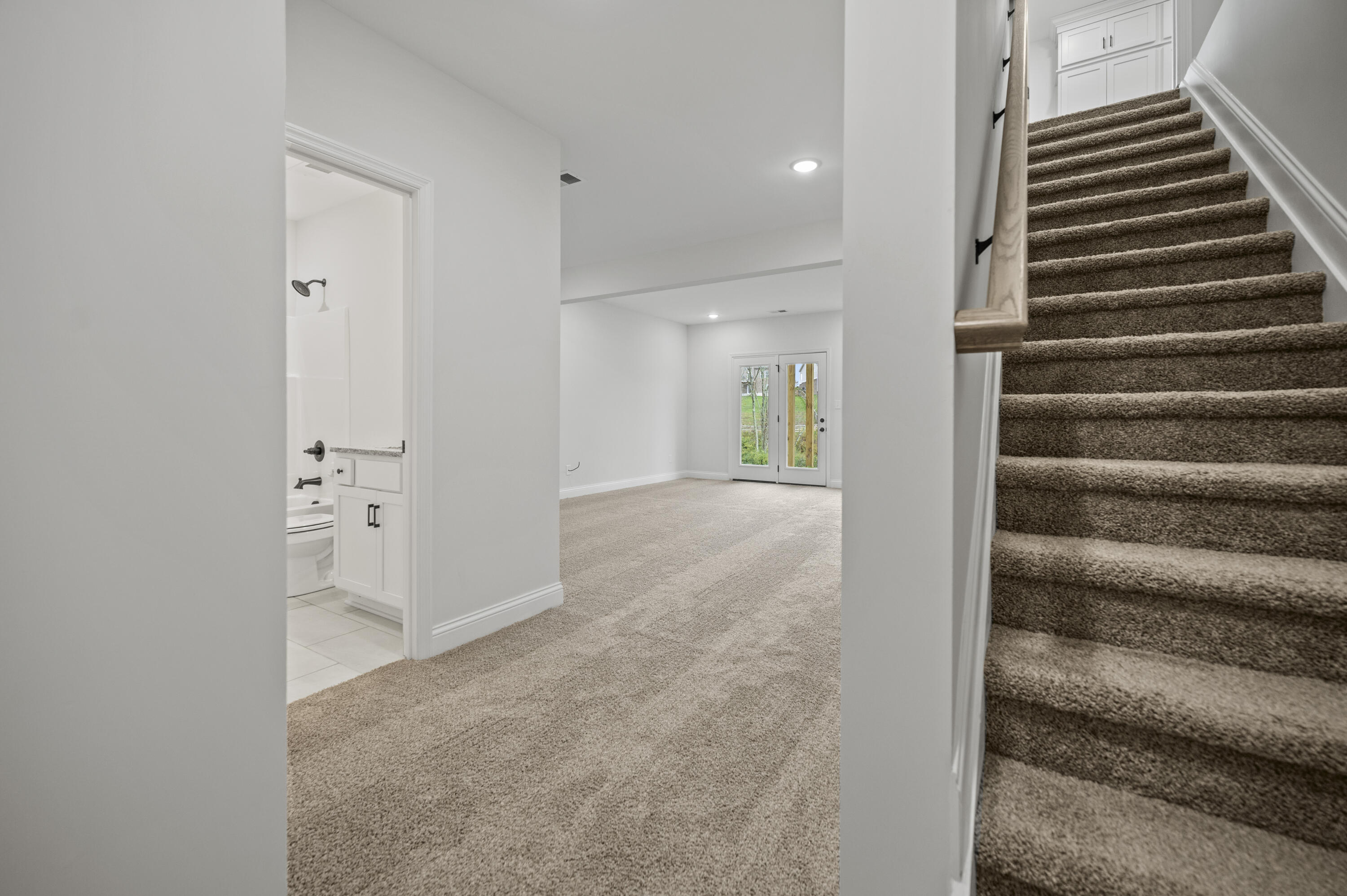 Richmond, Kentucky 40475, United States, 5 Bedrooms Bedrooms, ,4 BathroomsBathrooms,Residential,Active,119337