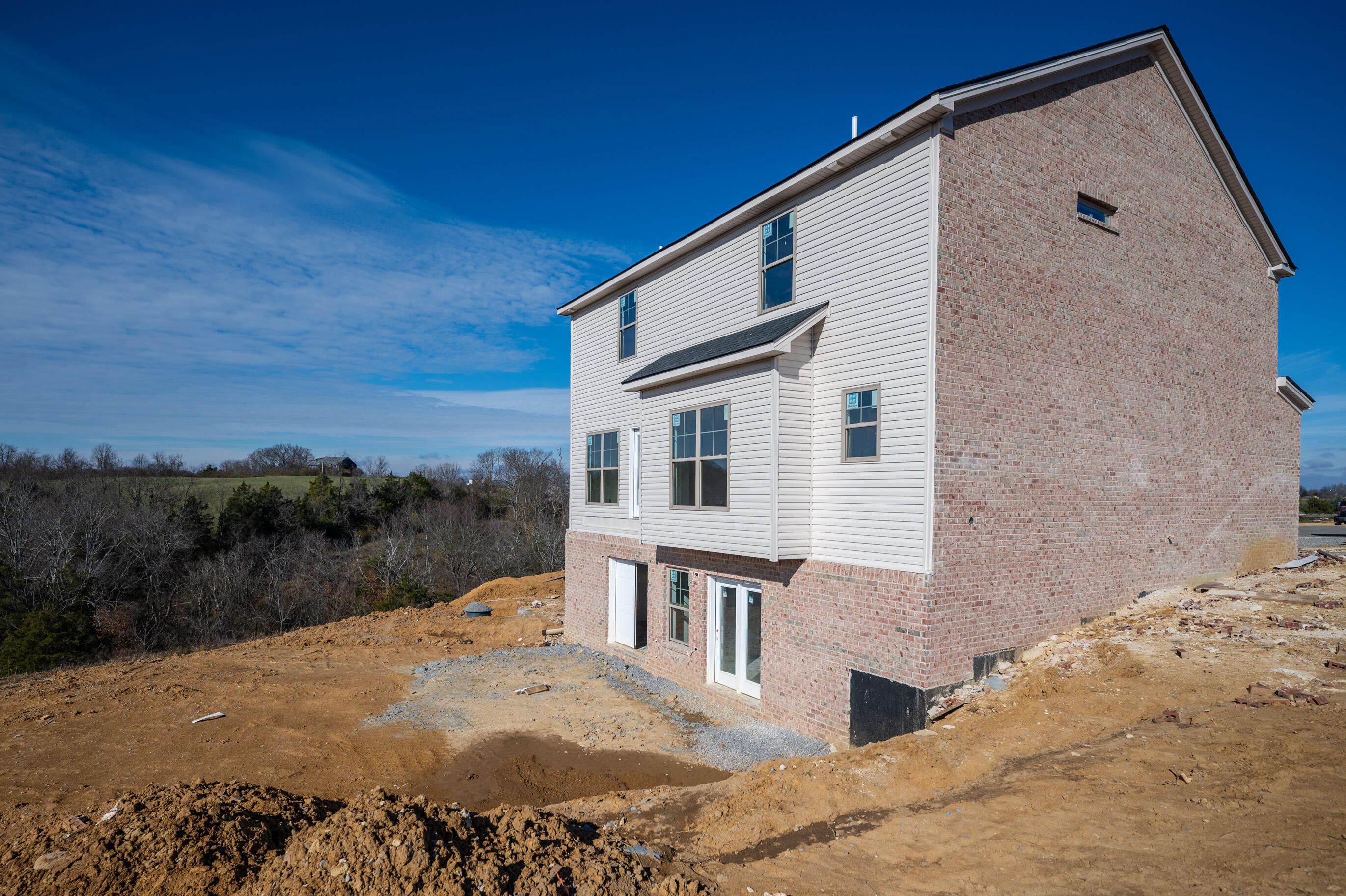 Richmond, Kentucky 40475, United States, 4 Bedrooms Bedrooms, ,4 BathroomsBathrooms,Residential,Active,174460